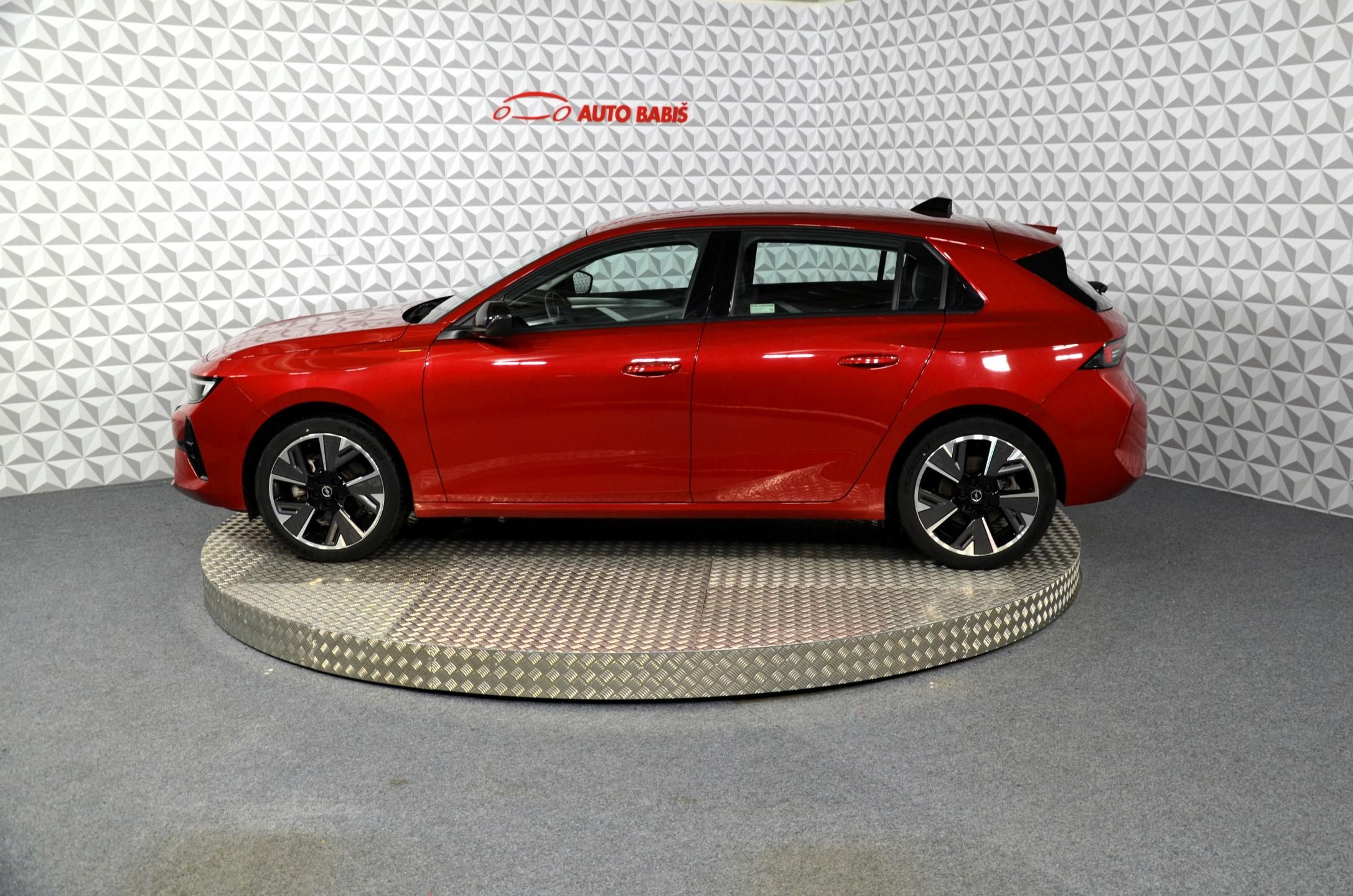 Opel Astra, e-Astra BEV 115 Edition AT - fotka 6