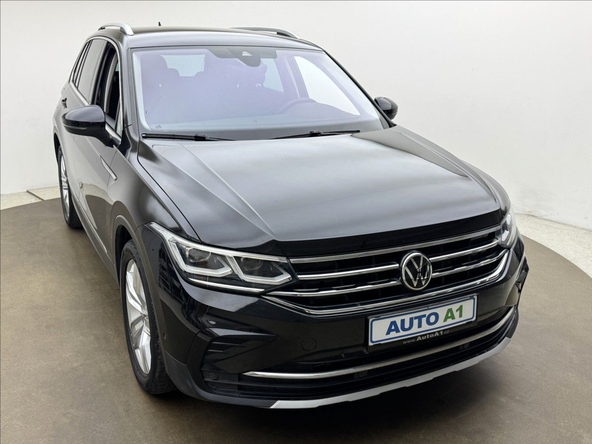 Volkswagen Tiguan, 2,0 DSG DPH ACC NZTOP VC TAŽNÉ - fotka 3