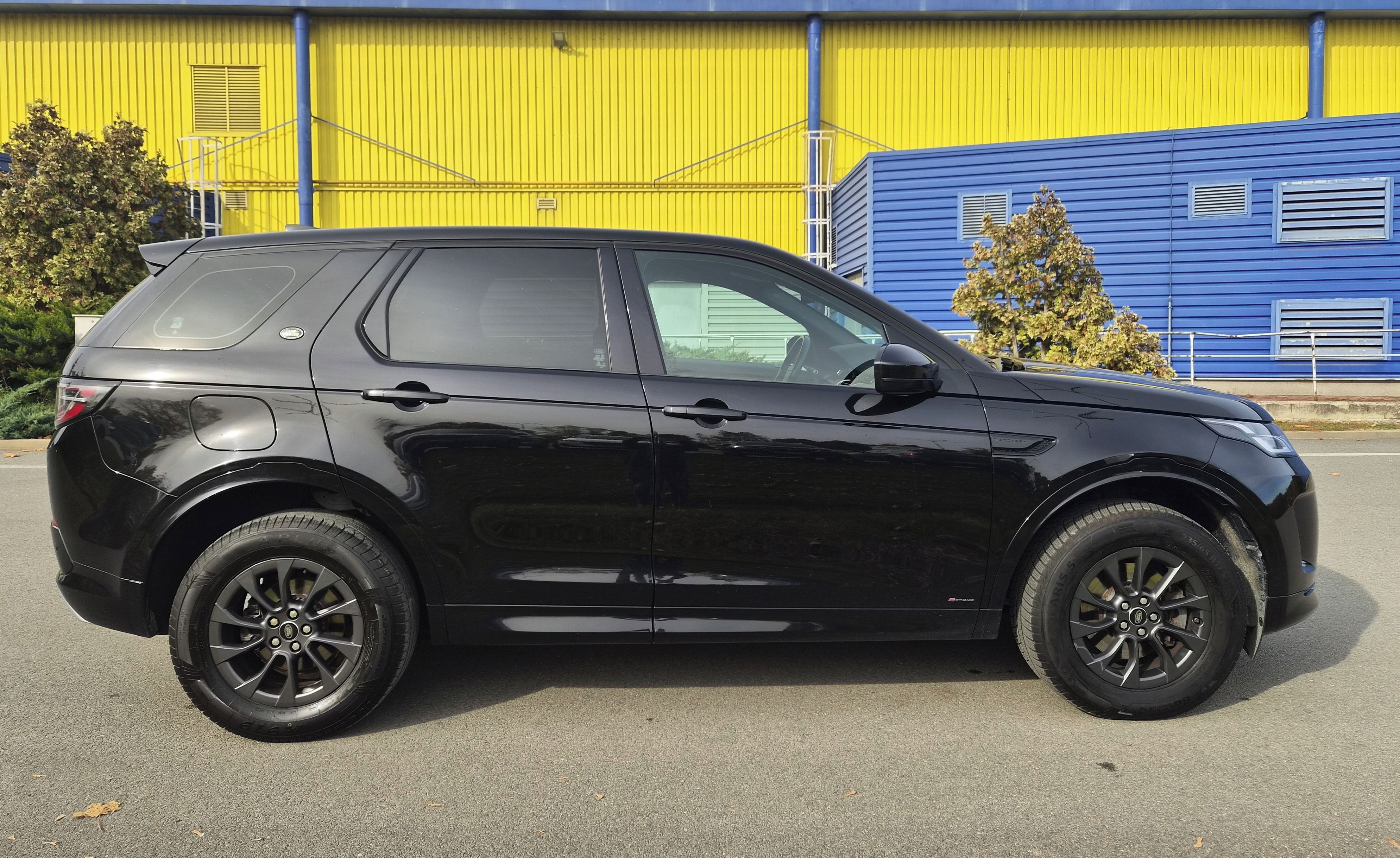 Land Rover Discovery, R-DYNAMIC 4x4 SPORT 150 ROK 20 - fotka 4