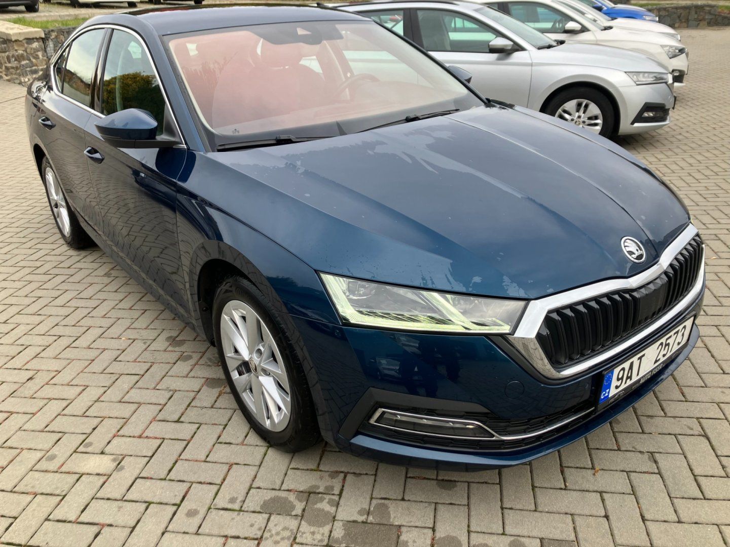 Škoda Octavia, 2.0TDI STYLE MATRIX CZ