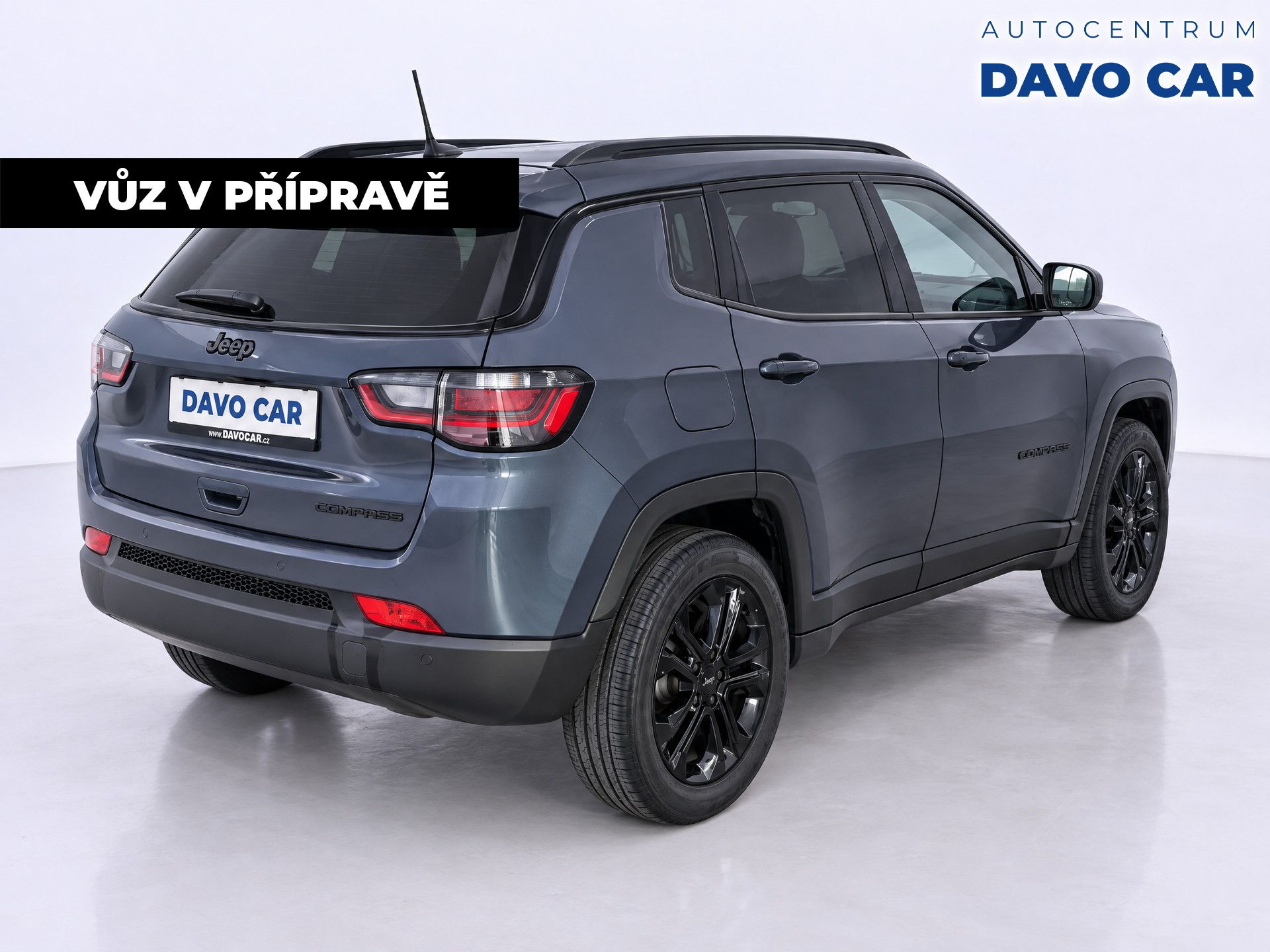 Jeep Compass, 1,3 GSE 130k Night Eagle DPH C - fotka 5