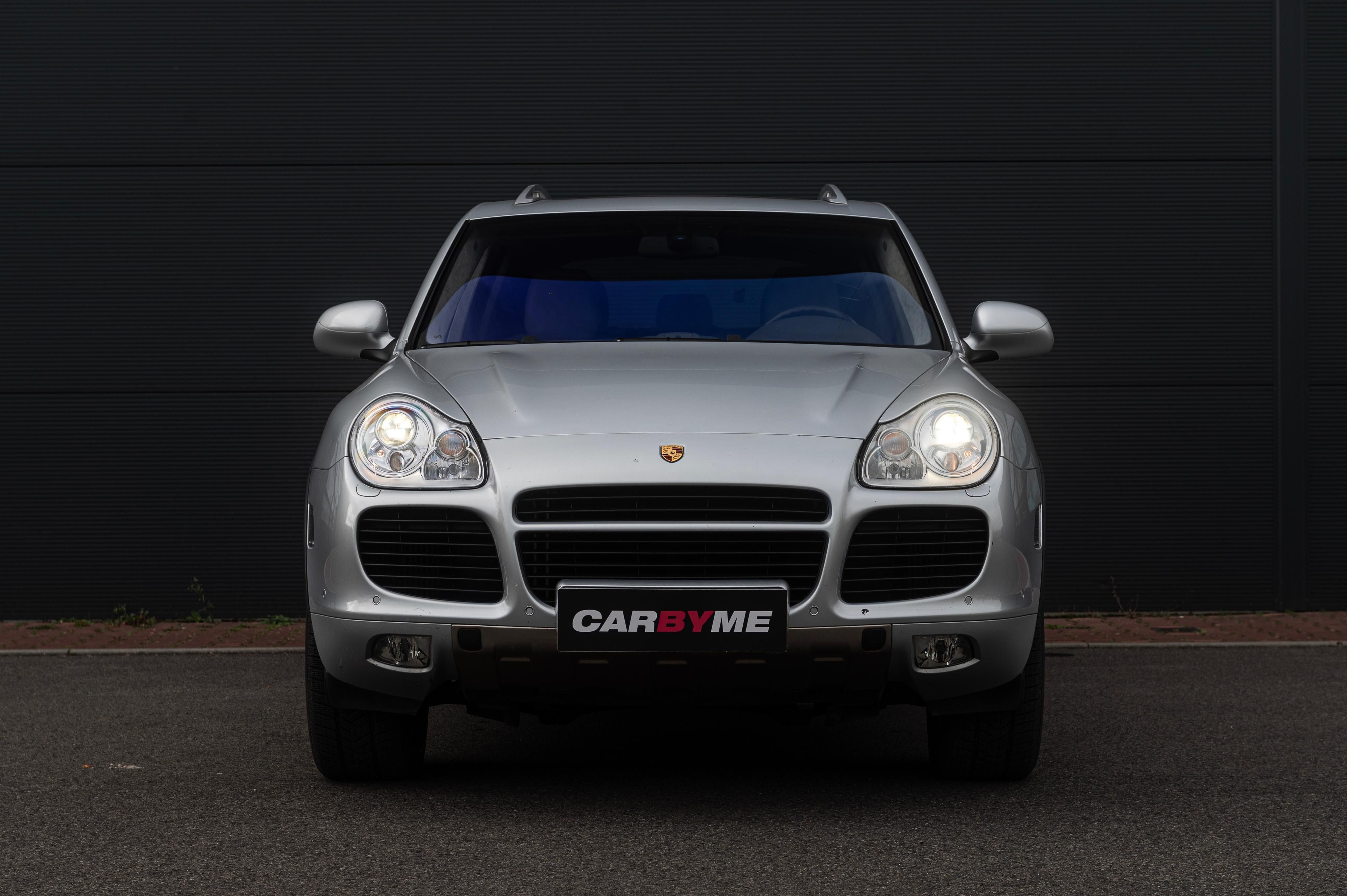 Porsche Cayenne, 955 Turbo Tiptr. S, ČR, 1.Maj - fotka 2