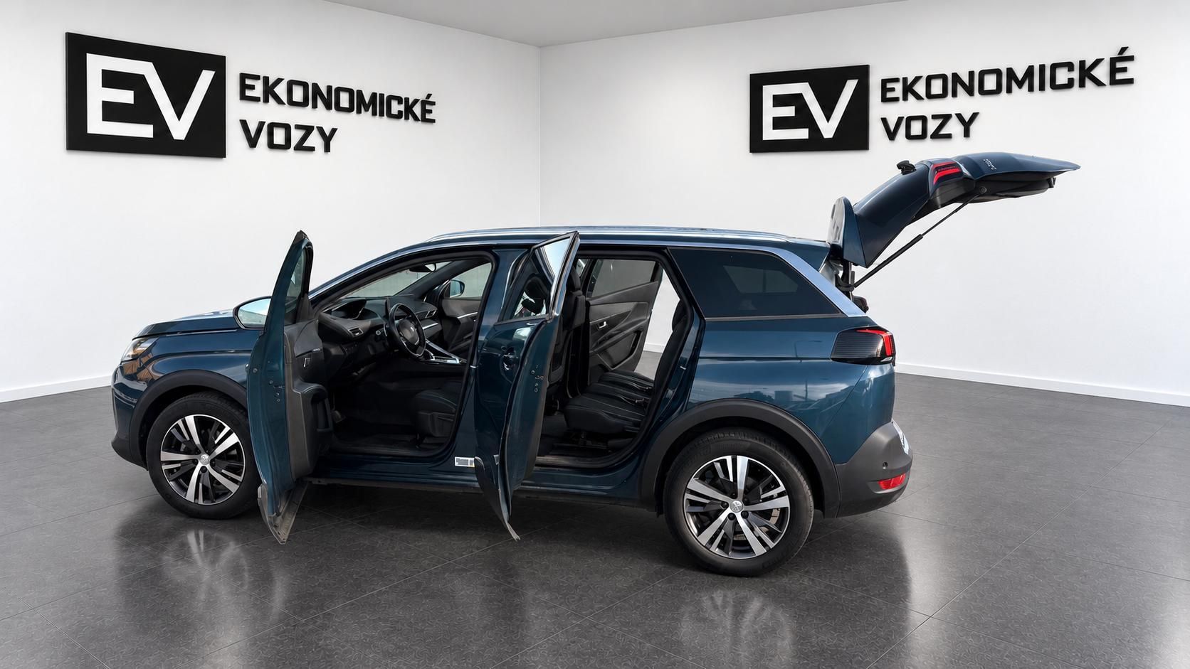 Peugeot 5008, 1.5hdi,čr,automat,záruka - fotka 5