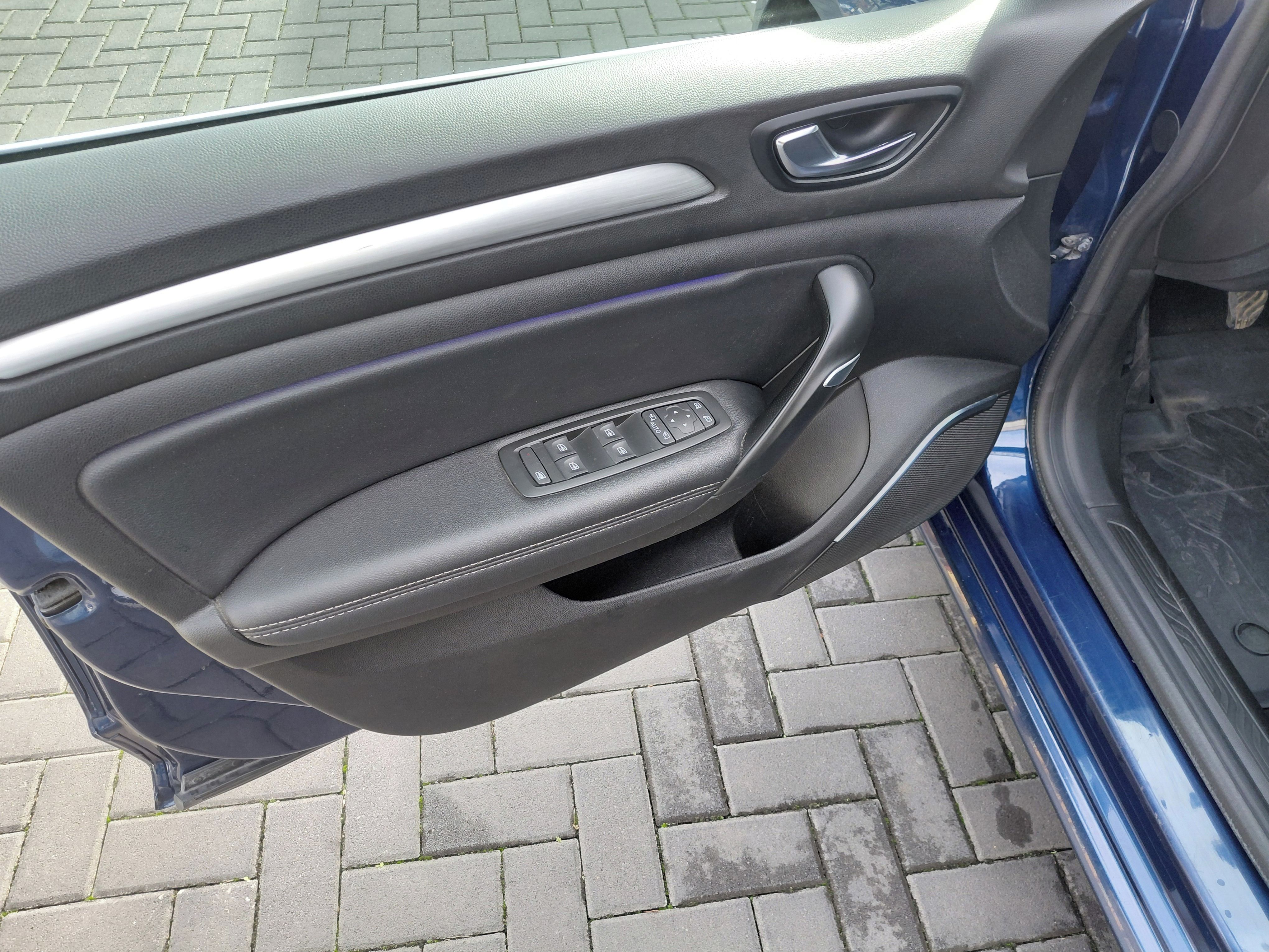 Renault Mégane, Grandtour 1.3 103 kW - fotka 5