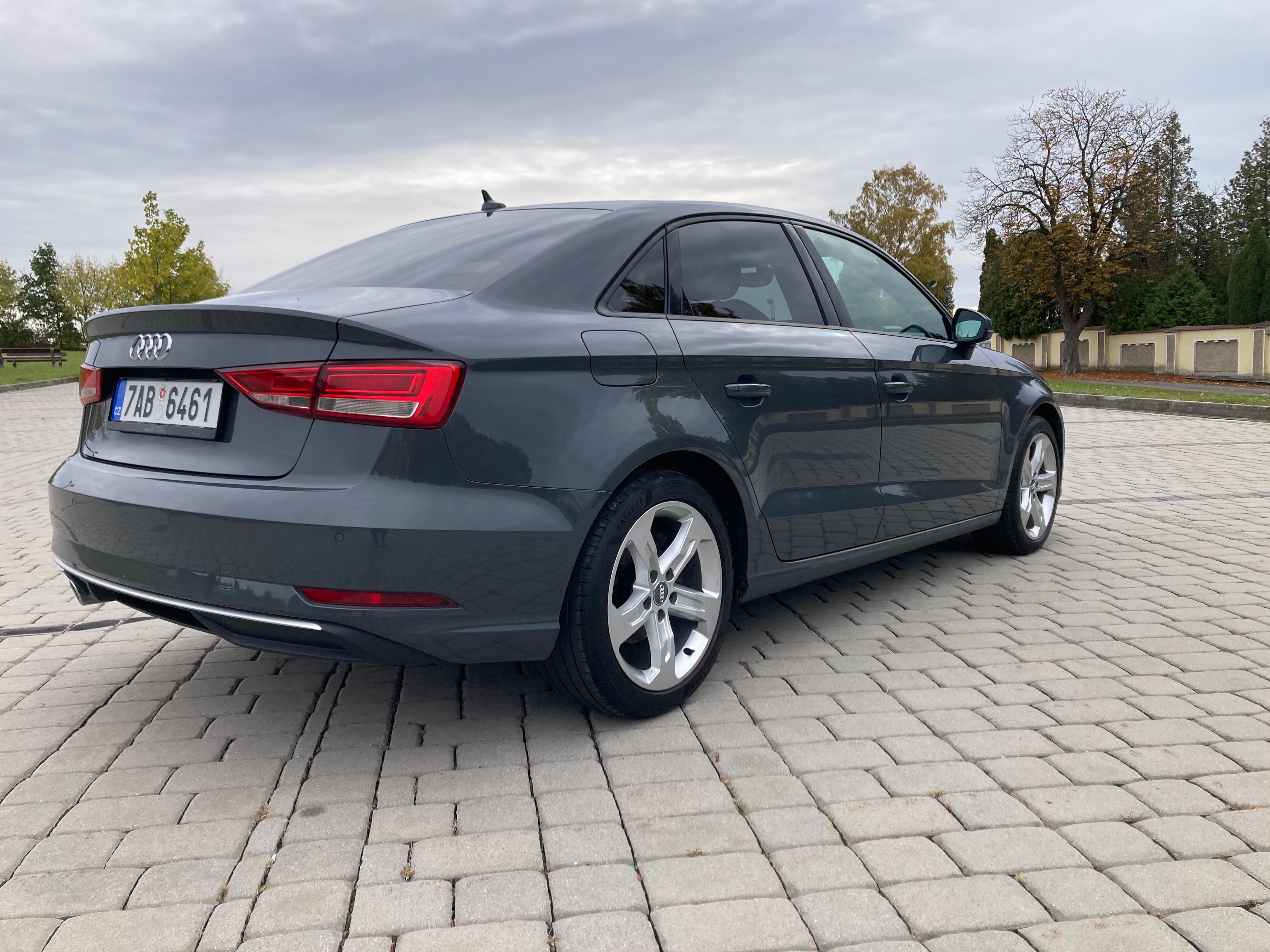 Audi A3, A3 4dv TDI Webasto navi záruka - fotka 6