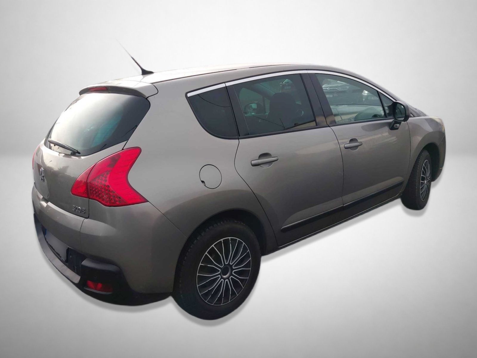 Peugeot 3008, 1.6 HDi, Serv.kniha, po STK - fotka 2