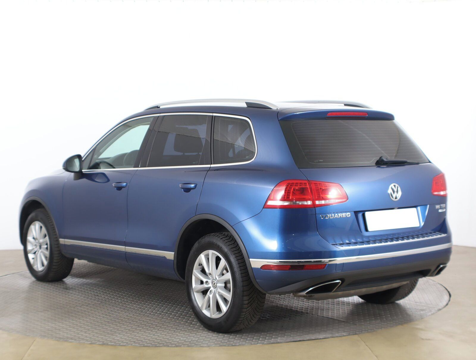 Volkswagen Touareg, 3.0 TDI, 4X4, Automat - fotka 4
