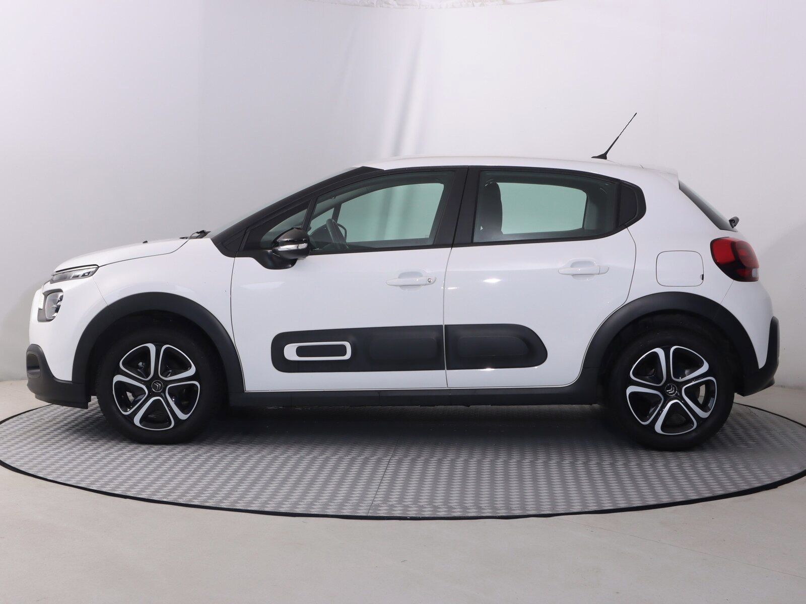 Citroën C3, 1.2 PureTech, Feel Pack - fotka 3