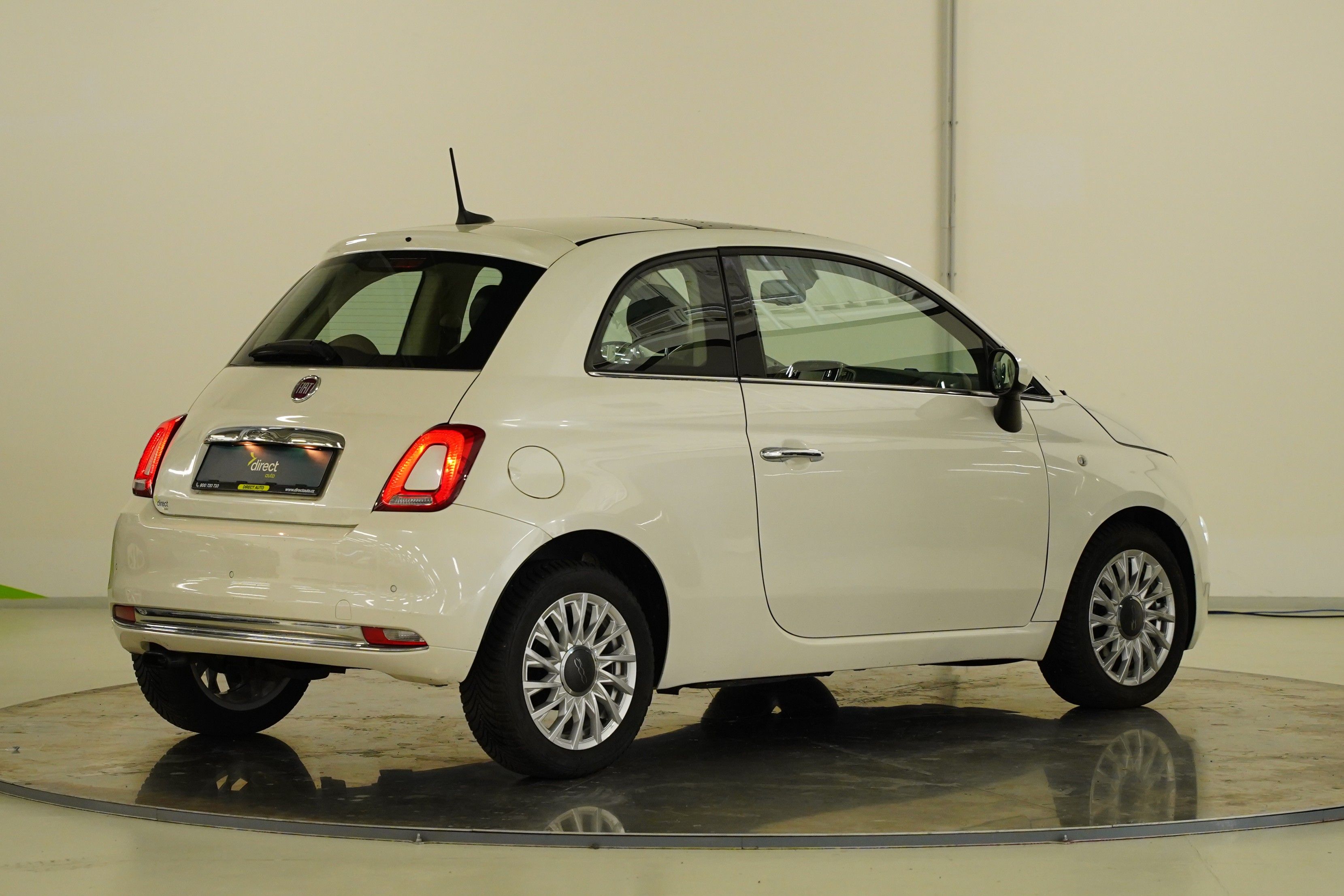 Fiat 500, 1.0 51 kW - fotka 2