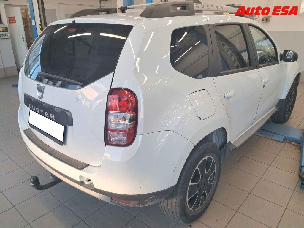 Dacia Duster, 1.6 i - fotka 2