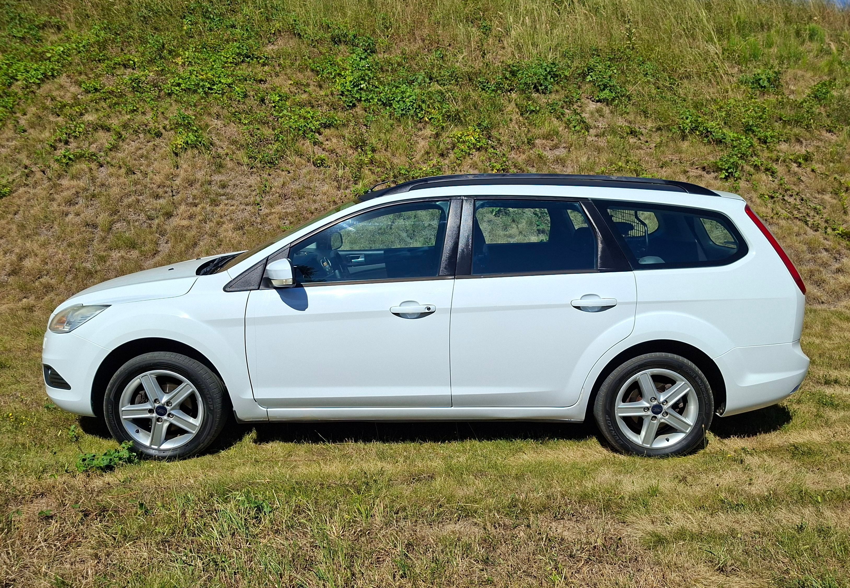 Ford Focus, 1.6 - 74 kW - fotka 2