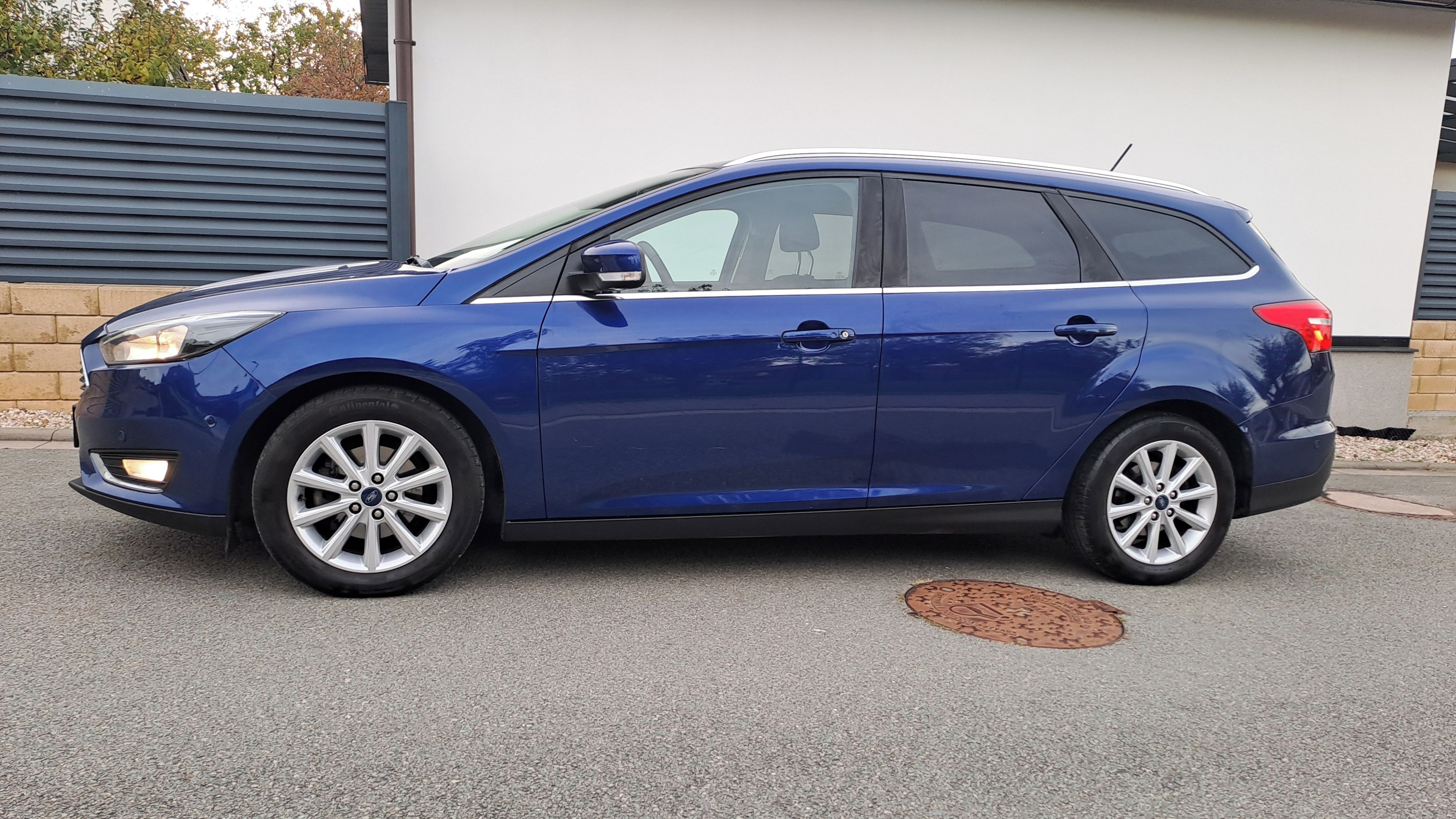 Ford Focus, 1,5TDCI,ČR,TITANIUM,78000km - fotka 4