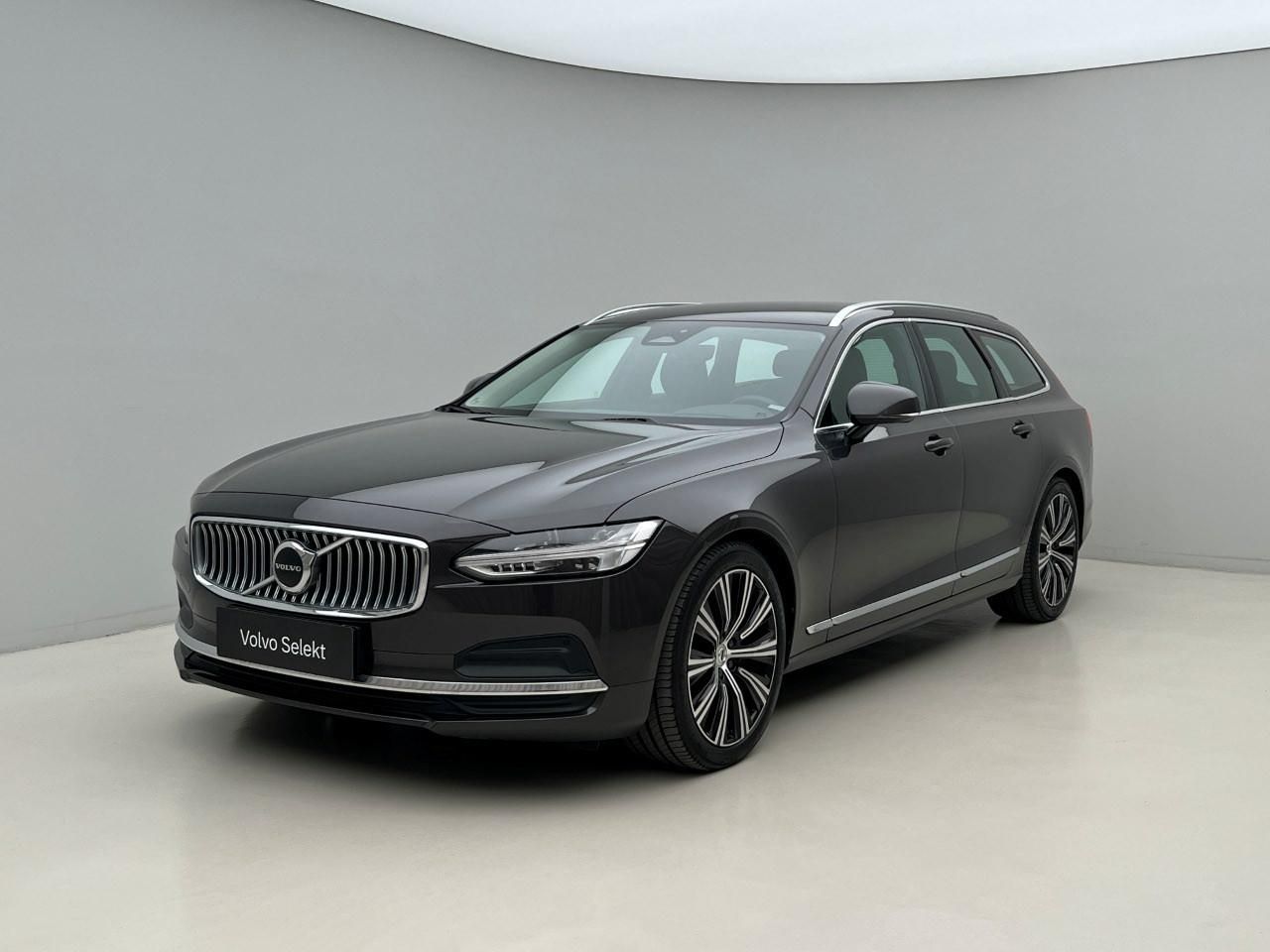 Volvo V90, B4 BRIGHT PLUS CZ 1. maj.