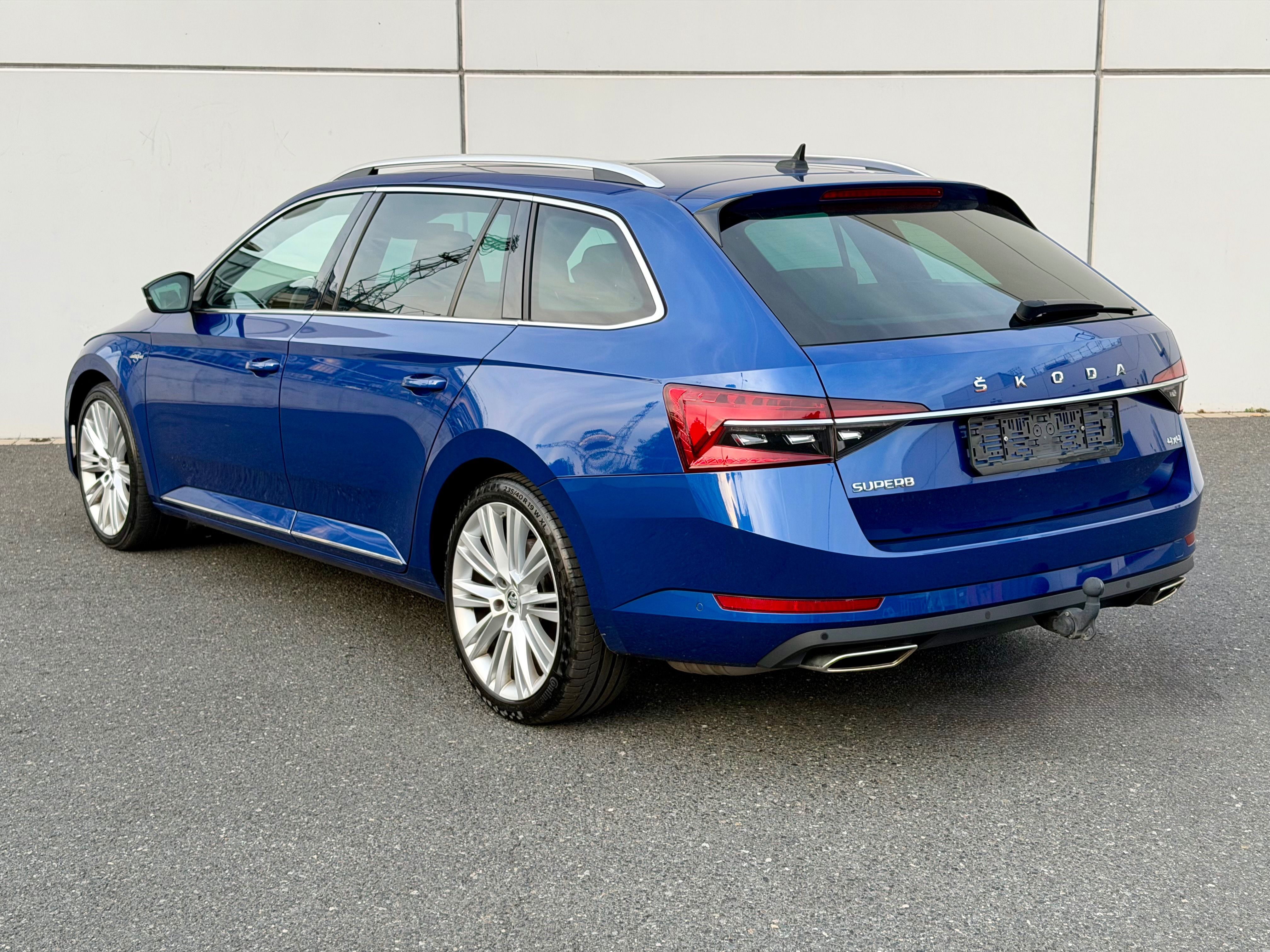Škoda Superb, L&K 2.0 TSI 206 kw DSG 2023 - fotka 6