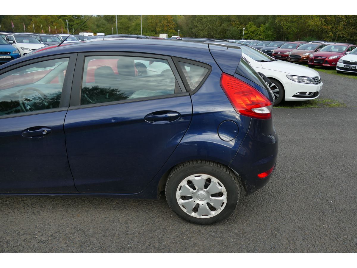 Ford Fiesta, 1,25 60KW KLIMA - fotka 5