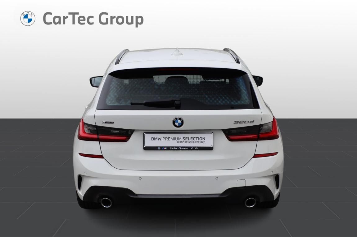 BMW Řada 3, 320d xDrive Touring - fotka 4