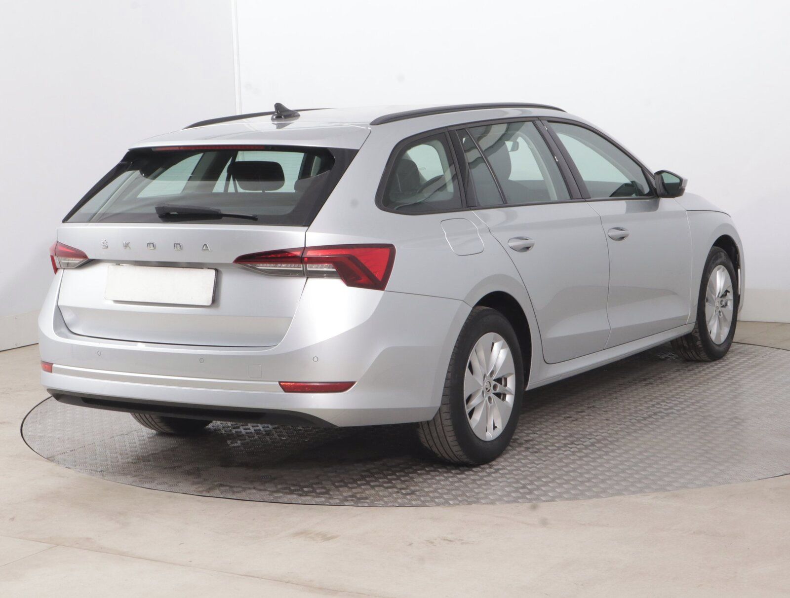 Škoda Octavia, 2.0 TDI, Ambition, ČR,1.maj - fotka 5