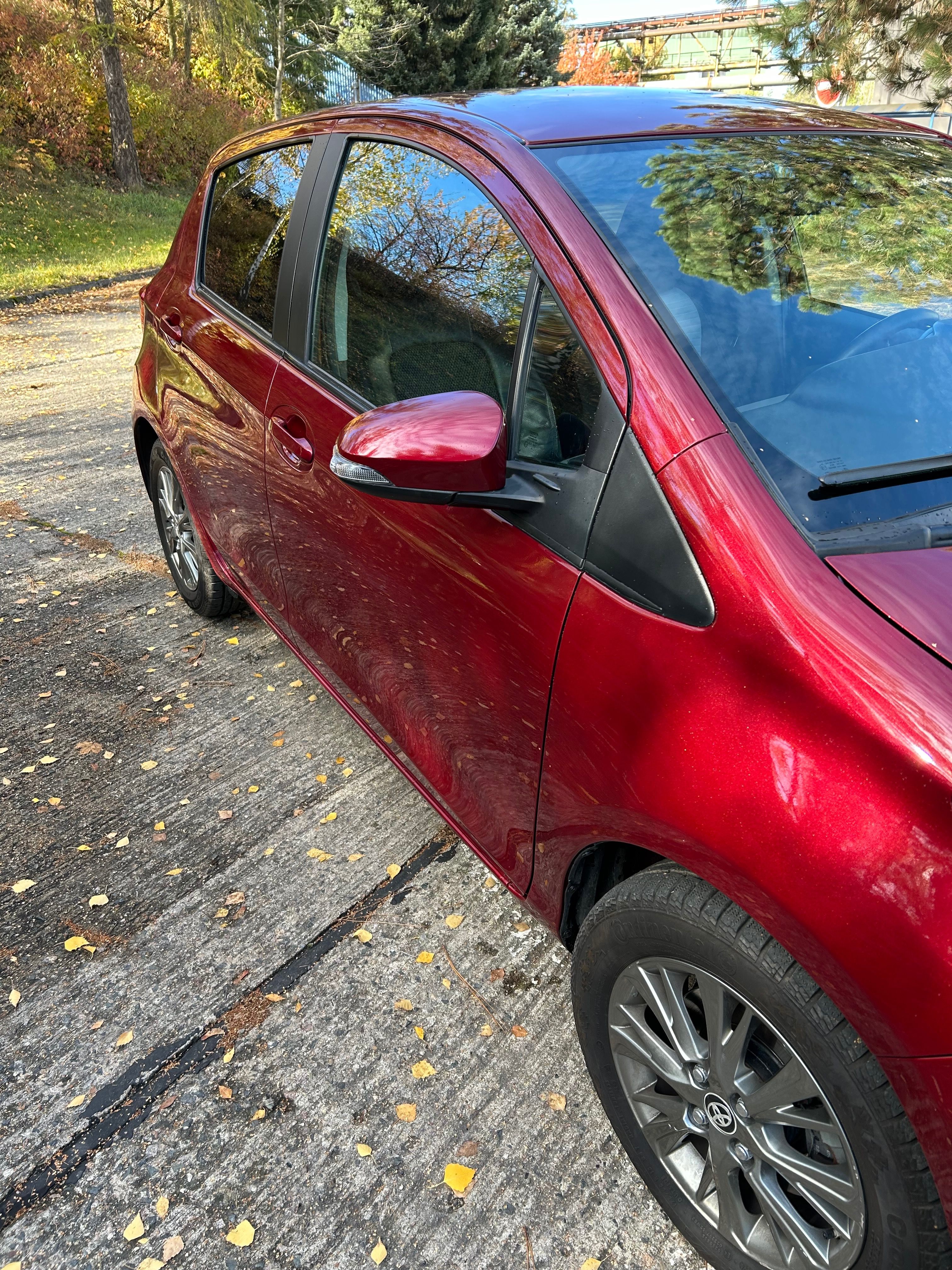 Toyota Yaris, Toyota Yaris 1.5 duál VVT-IT - fotka 4