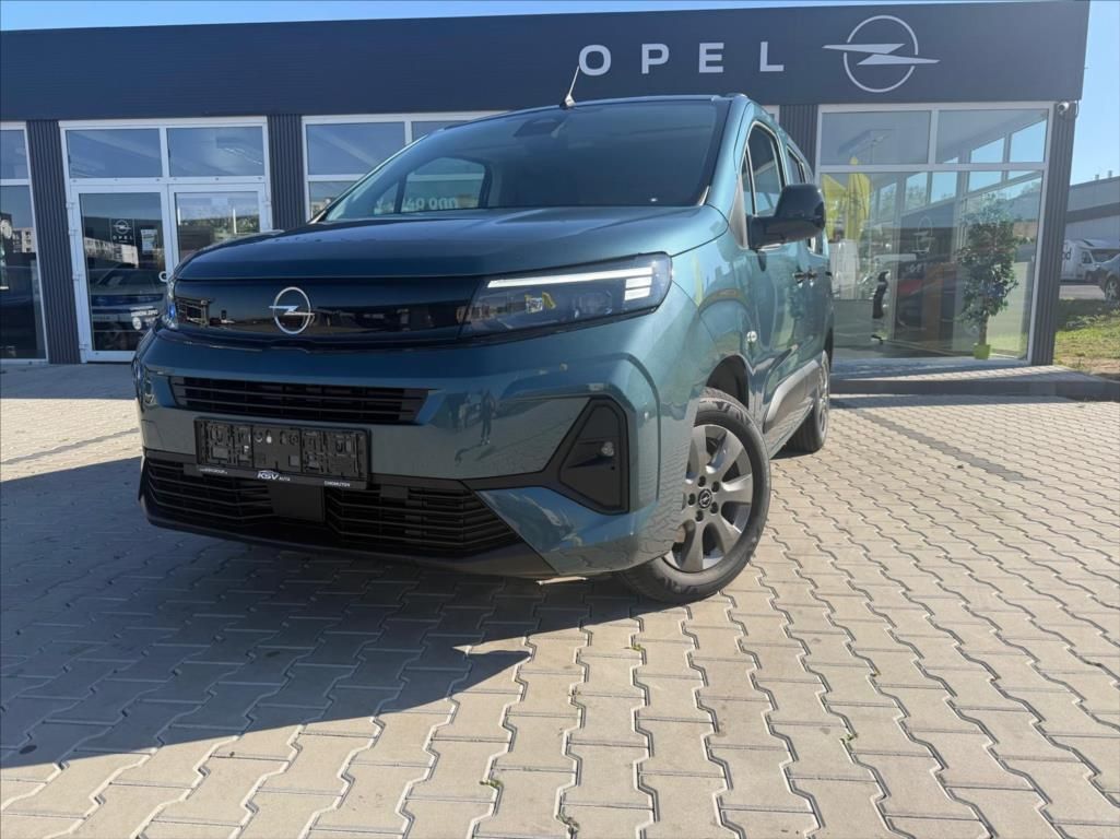 Opel Combo, 1,2 TURBO MT EDITION PLUS