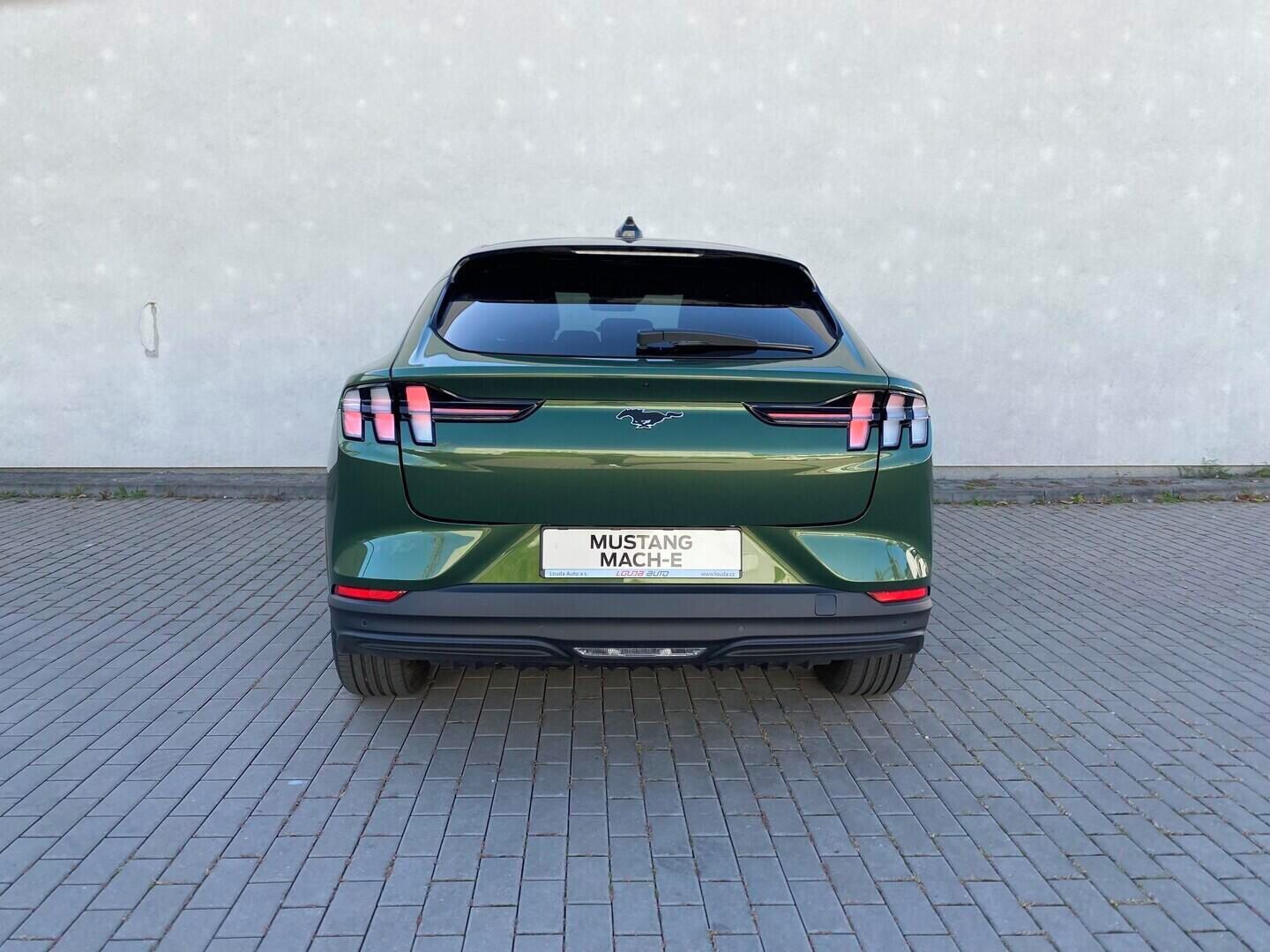 Ford Mustang, 88 kWh, PRODLOUŽENÝ DOJEZD 203 - fotka 4