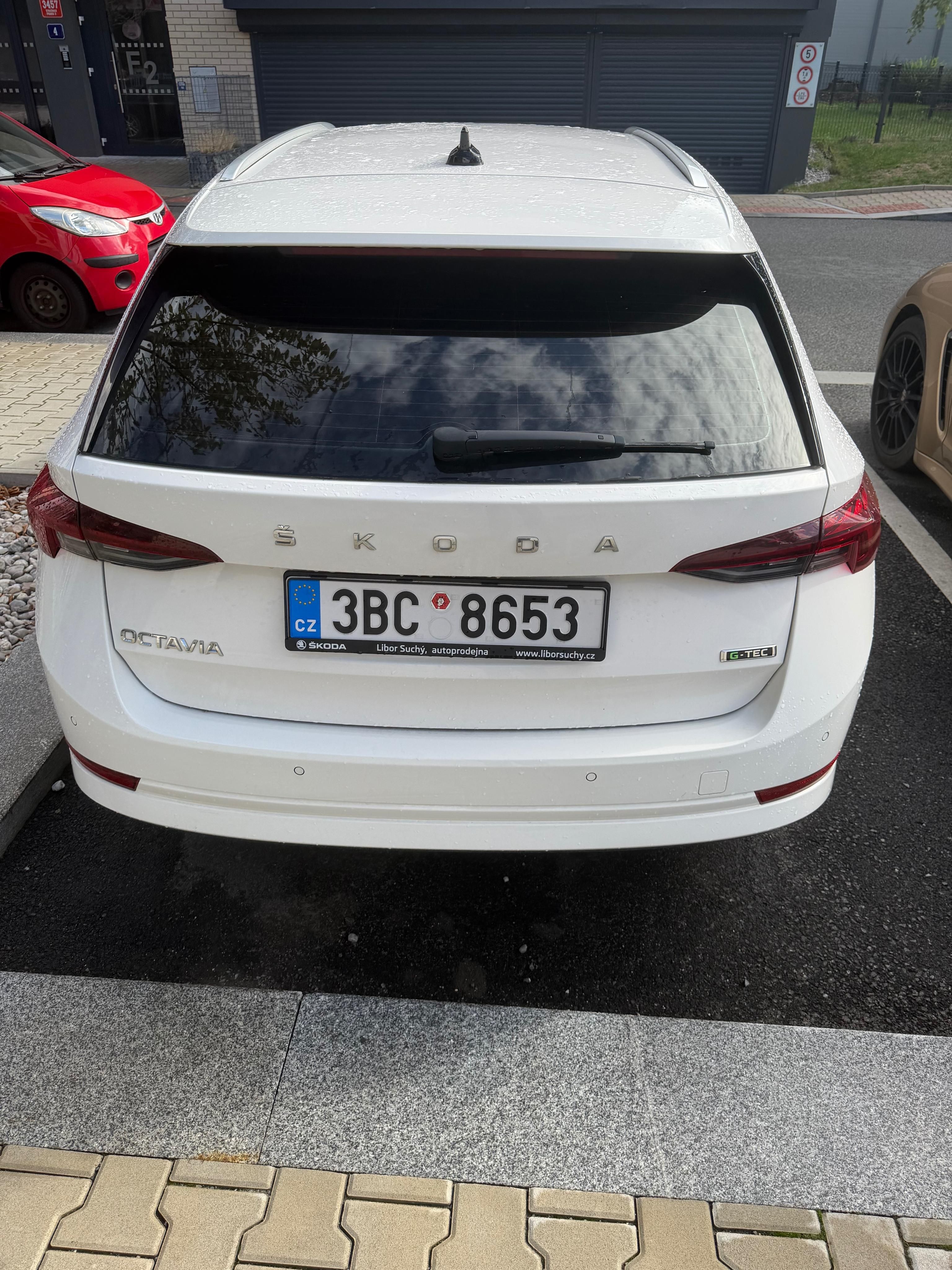 Škoda Octavia, 1.5 CNG - fotka 2