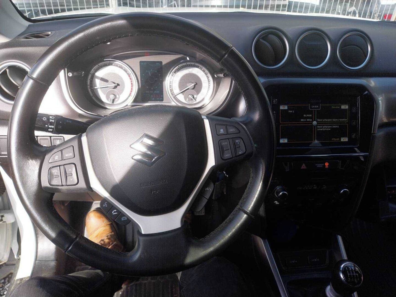 Suzuki Vitara, 1.4 BoosterJet, ČR,1.maj - fotka 3