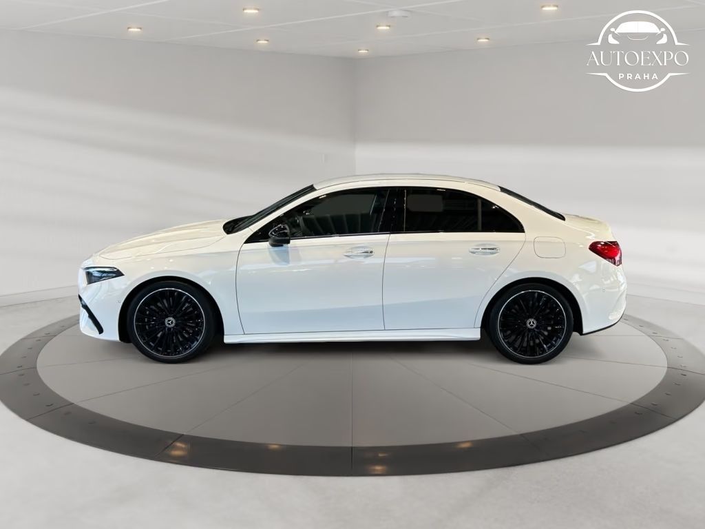Mercedes-Benz Třídy A, 250 AMG 4Matic*NIGHT - fotka 3