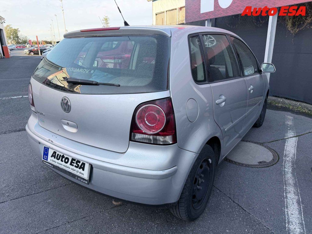 Volkswagen Polo, 1.2i,ČR - fotka 2
