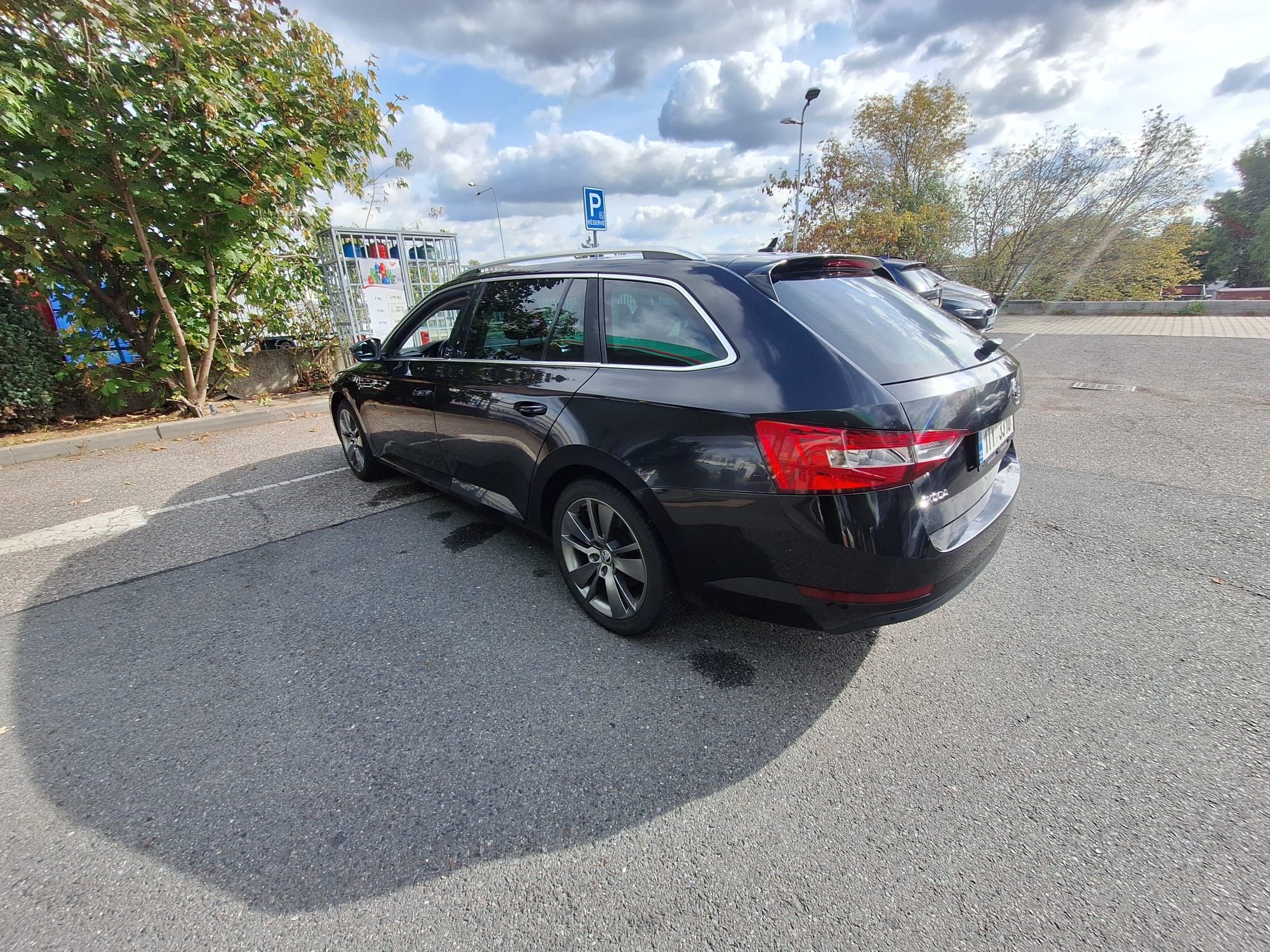 Škoda Superb, Škoda Superb 3 komb 2.0TDI DSG - fotka 6