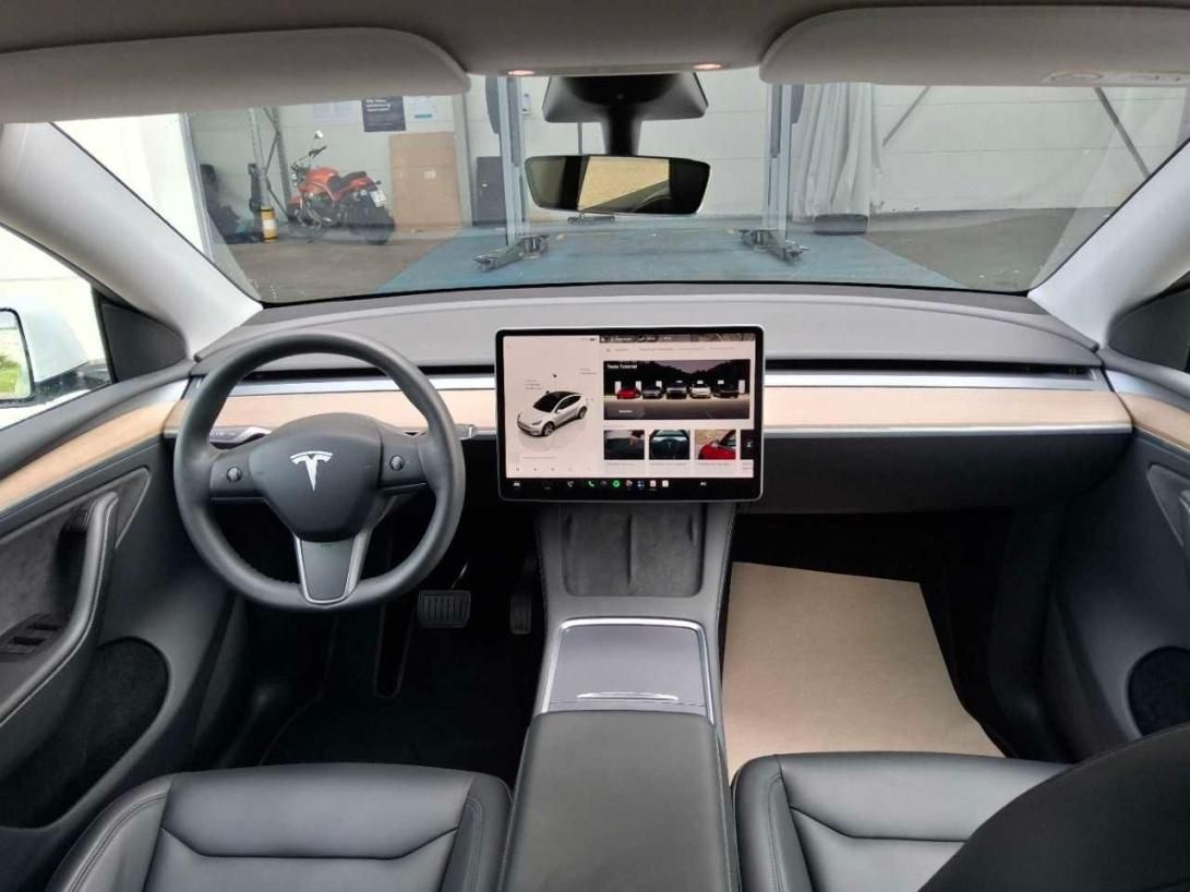 Tesla Model Y, LONG RANGE DUAL MOTOR  92,0% - fotka 2