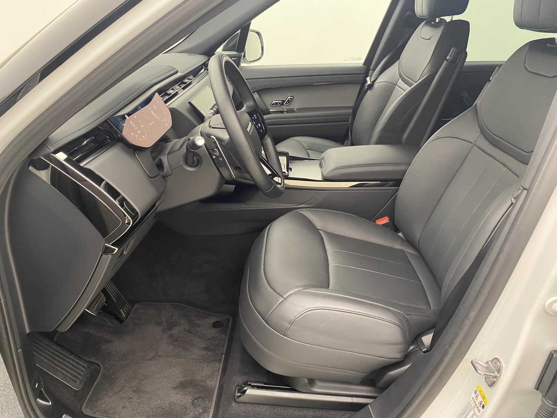 Land Rover Range Rover Sport, D250 DYNAMIC SE AWD AUT CZ - fotka 3