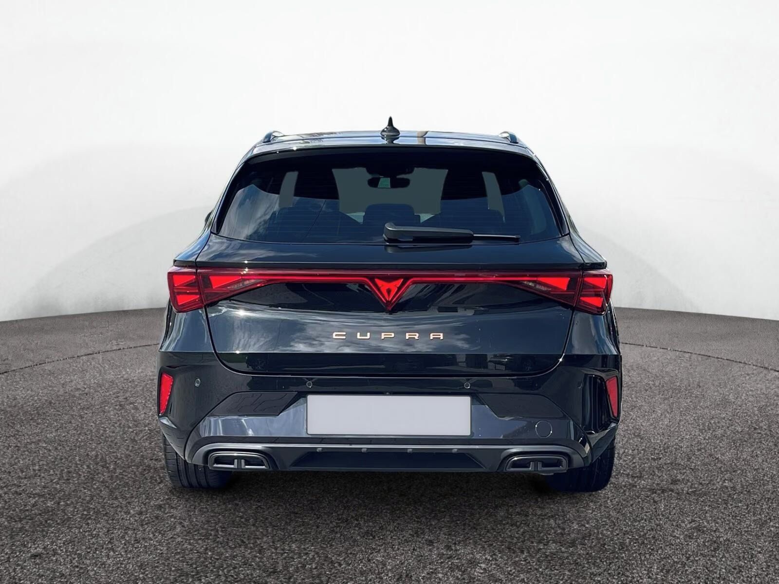 Cupra Leon, ST 2.0 TSI DSG 4Drive - fotka 4