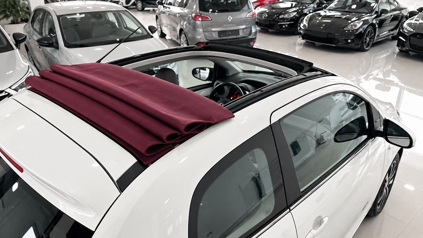 Peugeot 108, TOP! OTEVÍRACÍ STŘECHA SERVIS - fotka 5