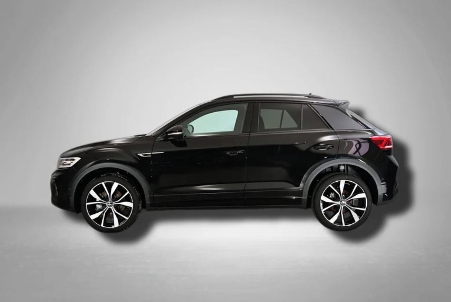 Volkswagen T-Roc, R-Line SUV 1.5 TSI 110 kw - fotka 2