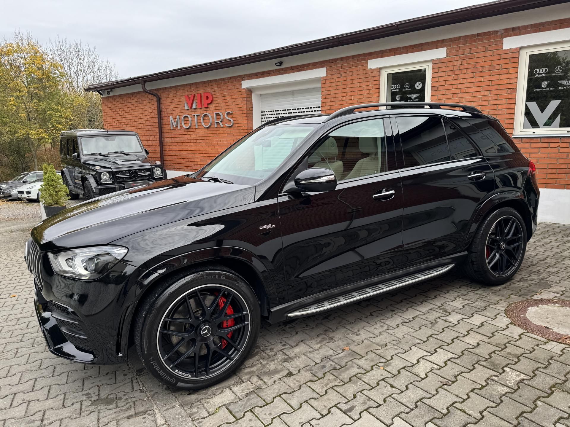 Mercedes-Benz GLE, 53AMG-4M-R22-PANO-DESIGNO-ČR - fotka 2