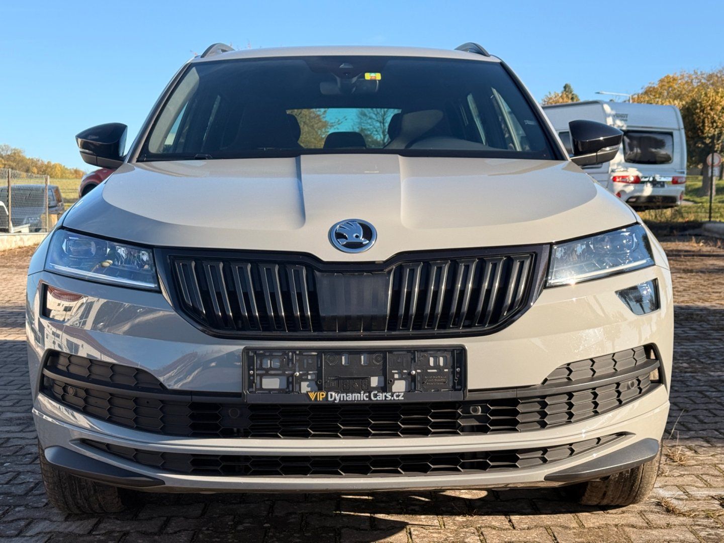 Škoda Karoq, 1.5 TSI DSG Sportline Virtual - fotka 2