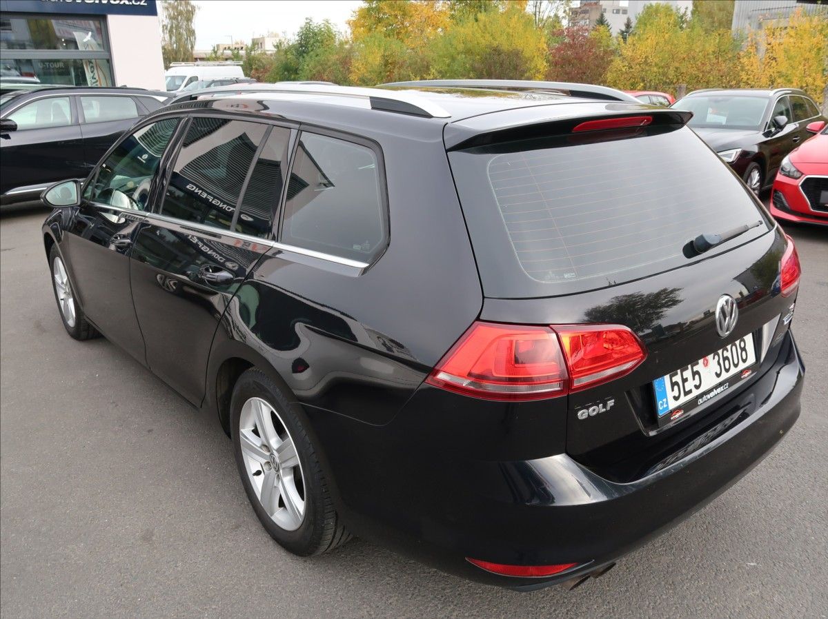 Volkswagen Golf, 1,4 TSi,103kW,1majČR,Aut.klima - fotka 4