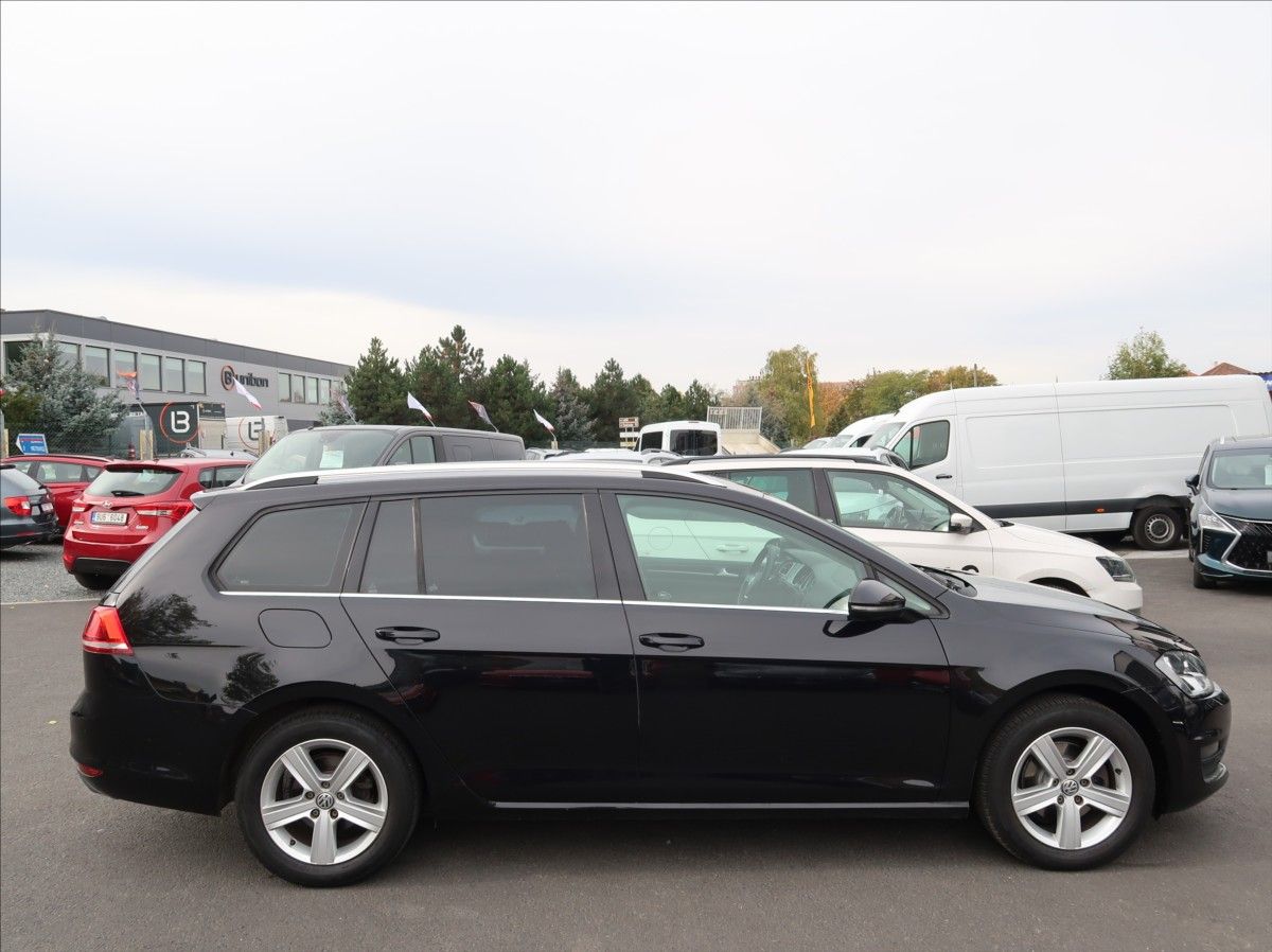 Volkswagen Golf, 1,4 TSi,103kW,1majČR,Aut.klima - fotka 5
