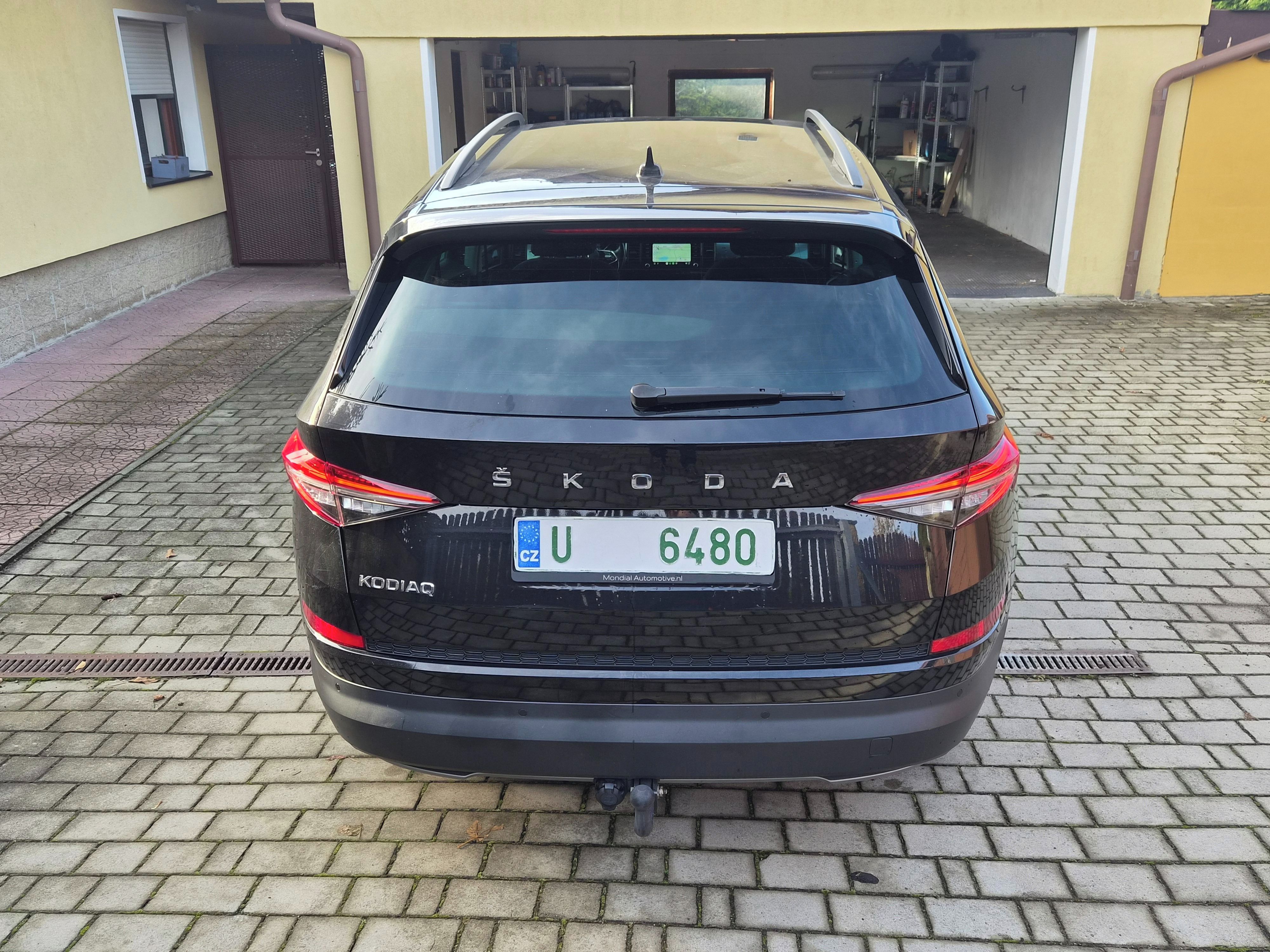 Škoda Kodiaq, 1,5TSi 2023 manual navi tažný - fotka 5