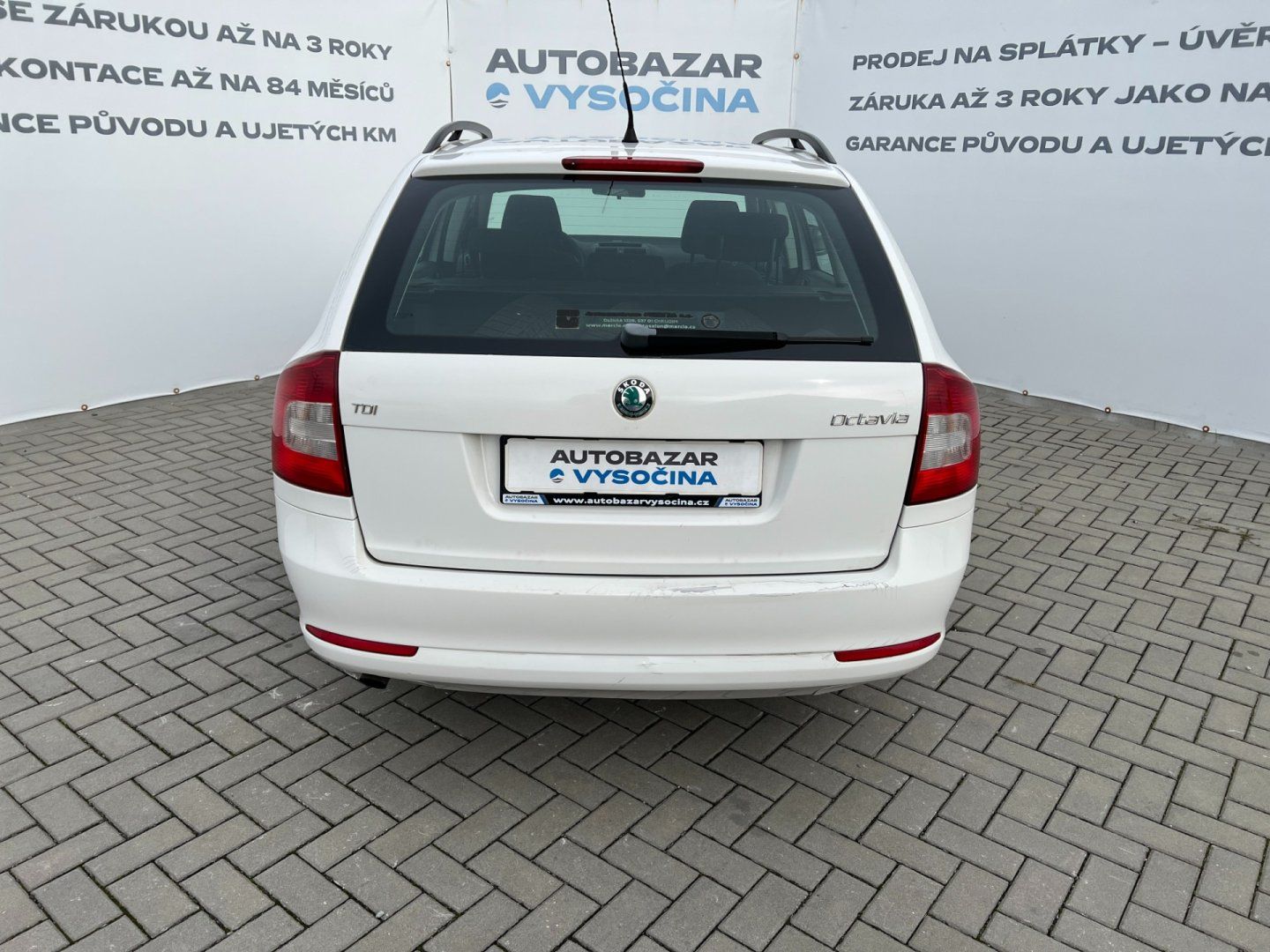 Škoda Octavia, 1.6TDi 77kW! 2x kola! - fotka 5