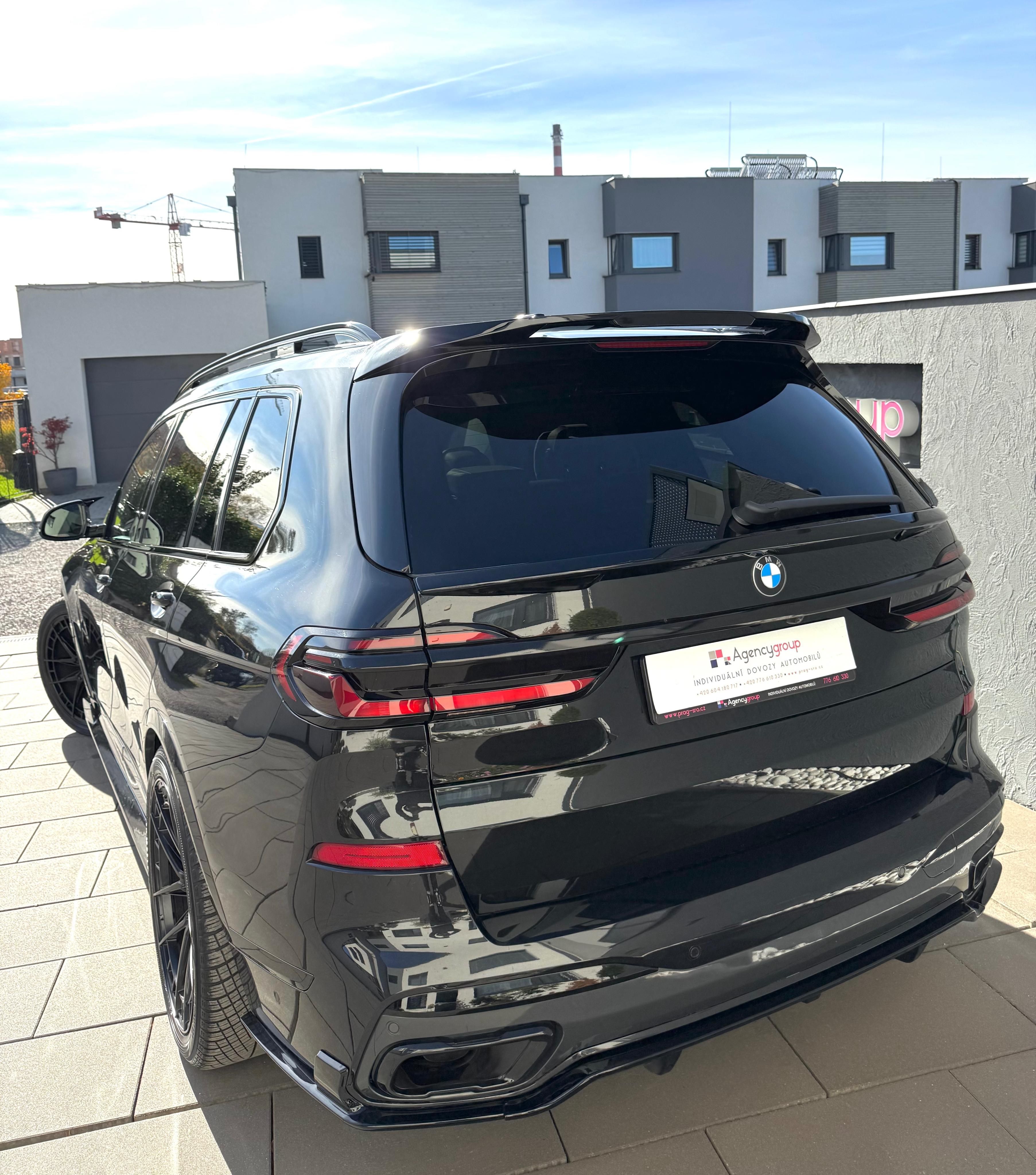BMW X7, 40d PARADIG 1.MAJ. DPH MASÁŽ - fotka 5