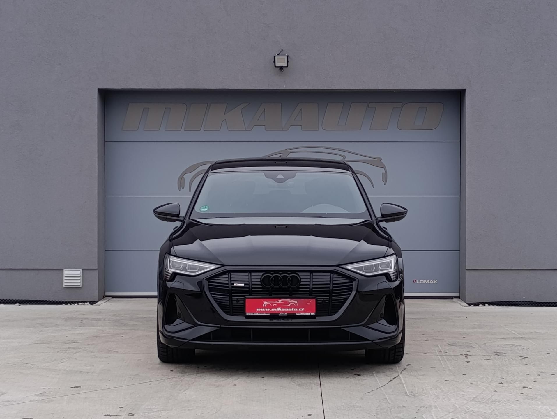 Audi e-tron, 55 300kW QUATTRO S-LINE - fotka 2