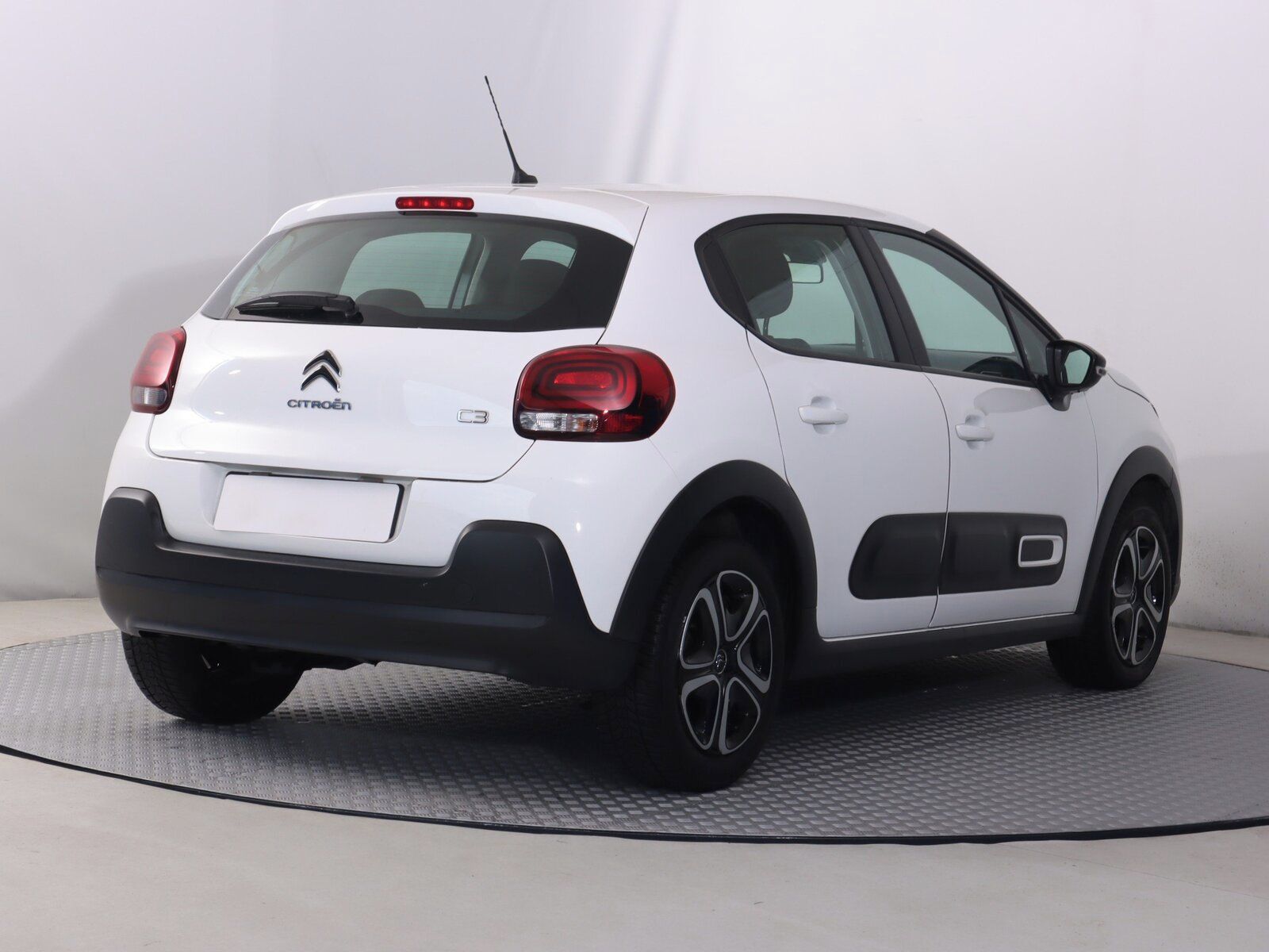 Citroën C3, 1.2 PureTech, Feel Pack - fotka 5