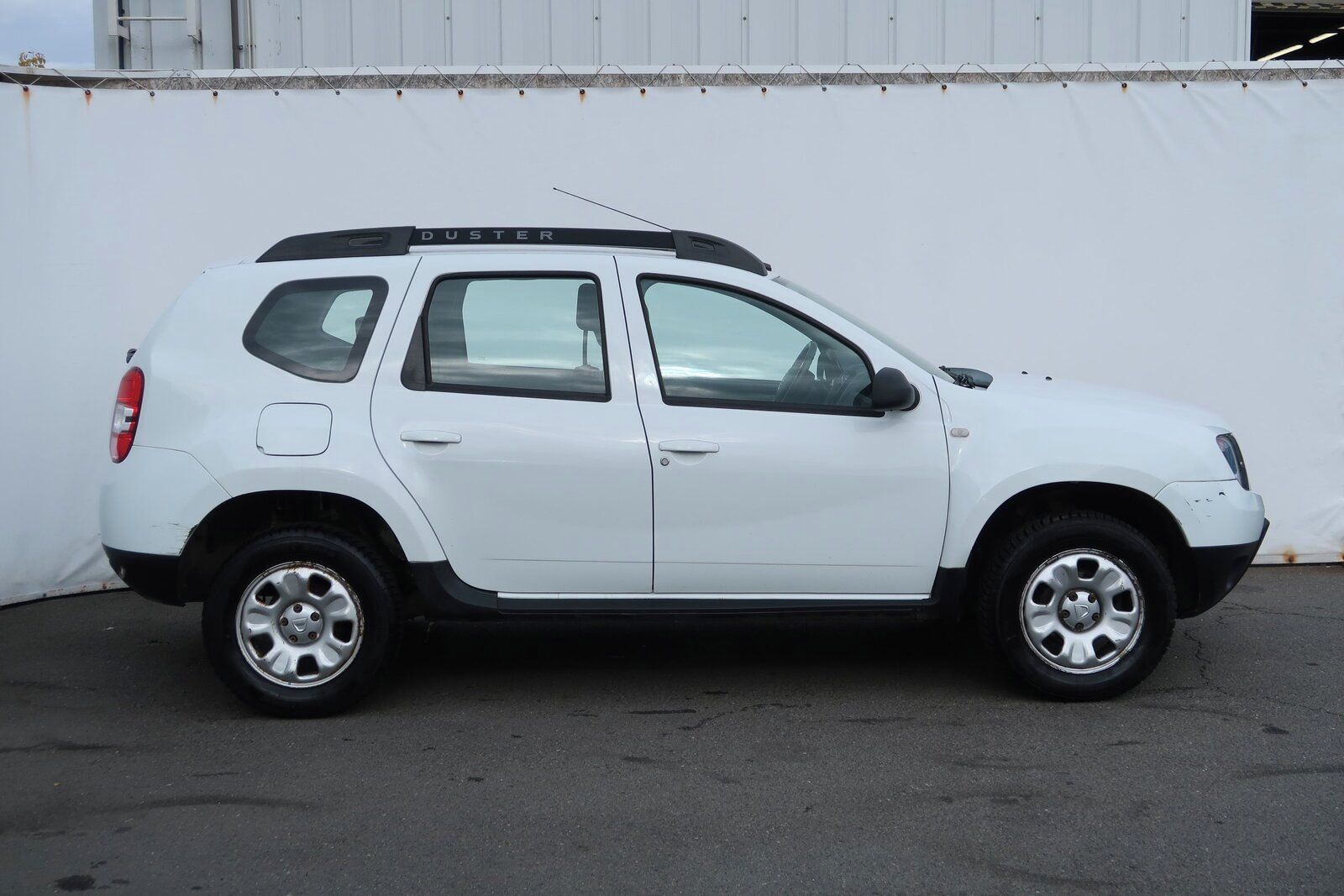 Dacia Duster, 1.6 16V, Vyhř. sedaček - fotka 6
