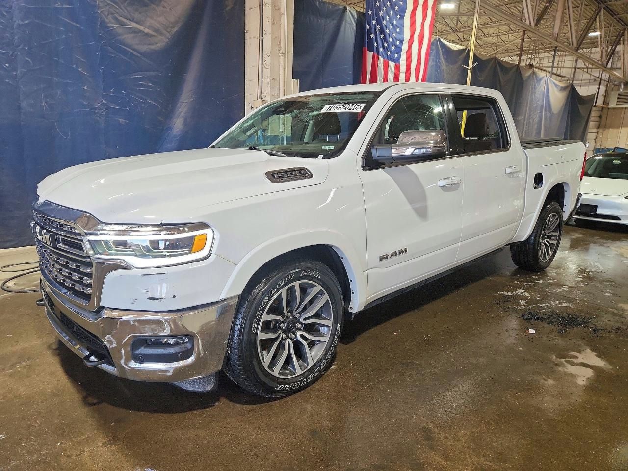 RAM 1500, Auto na cestě