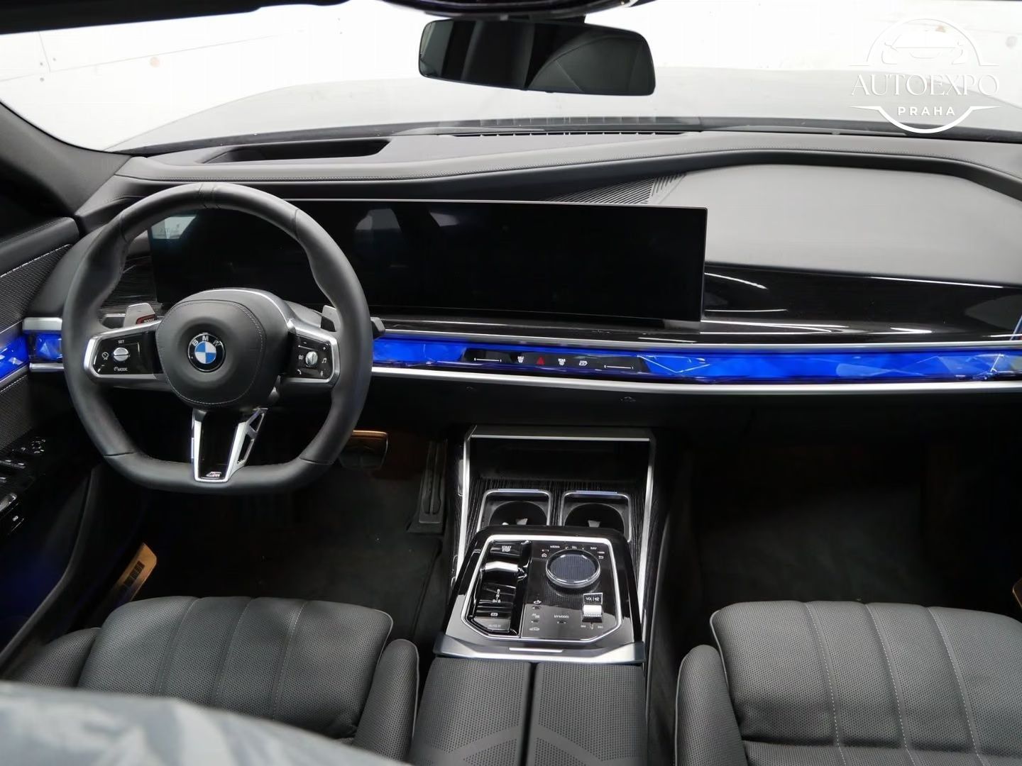 BMW Řada 7, 740d xDrive Limousine* - fotka 6