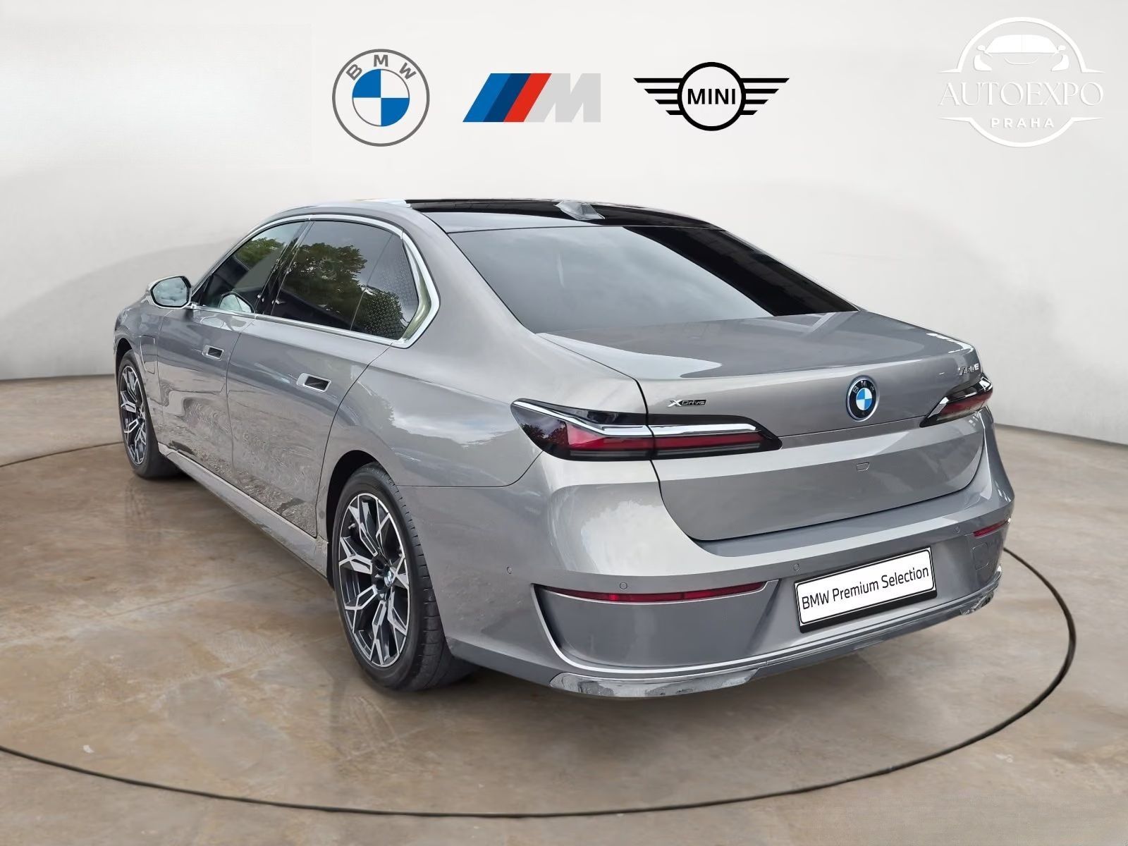 BMW Řada 7, 750e xDrive* záruka 07.2030* - fotka 3