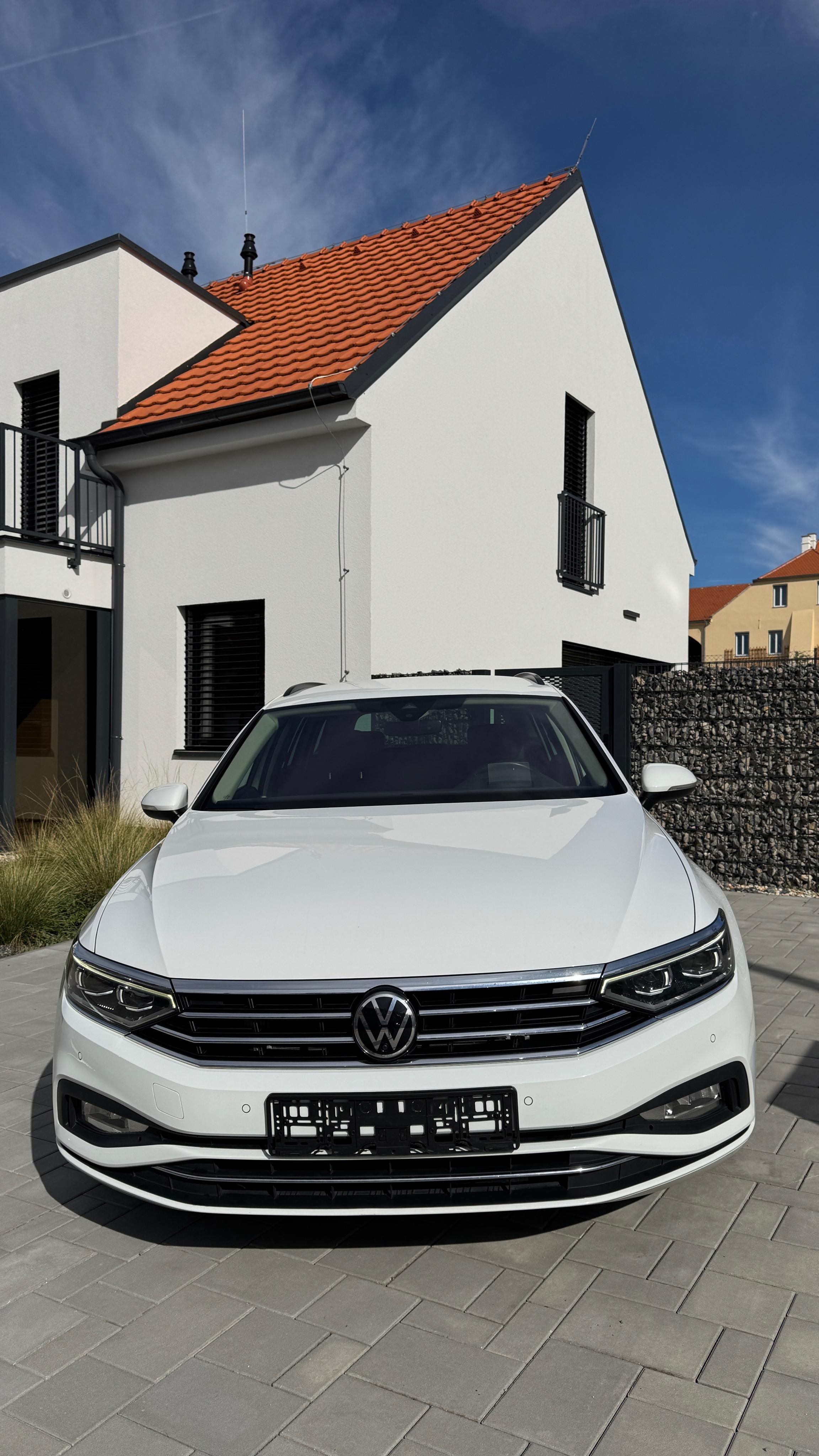 Volkswagen Passat, B8 FACELIFT 2.0 TDI DSG 4x4 - fotka 2