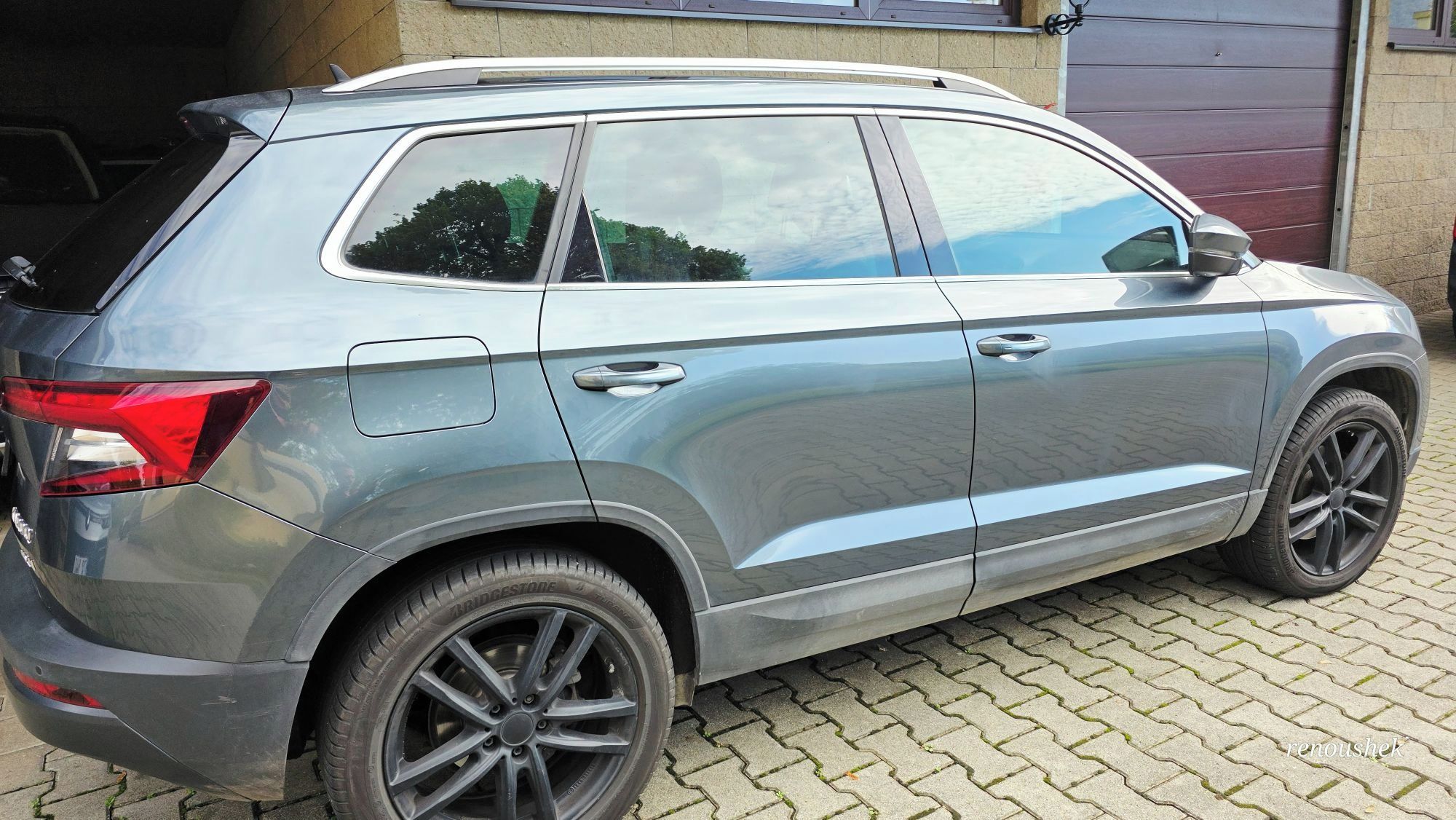Škoda Karoq, 2,0 TDI 140KW servisováno - fotka 3