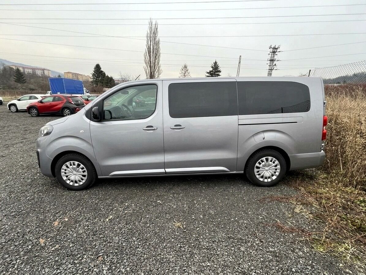 Toyota Proace Verso, 2,2 L2 Business + Mobility - fotka 4